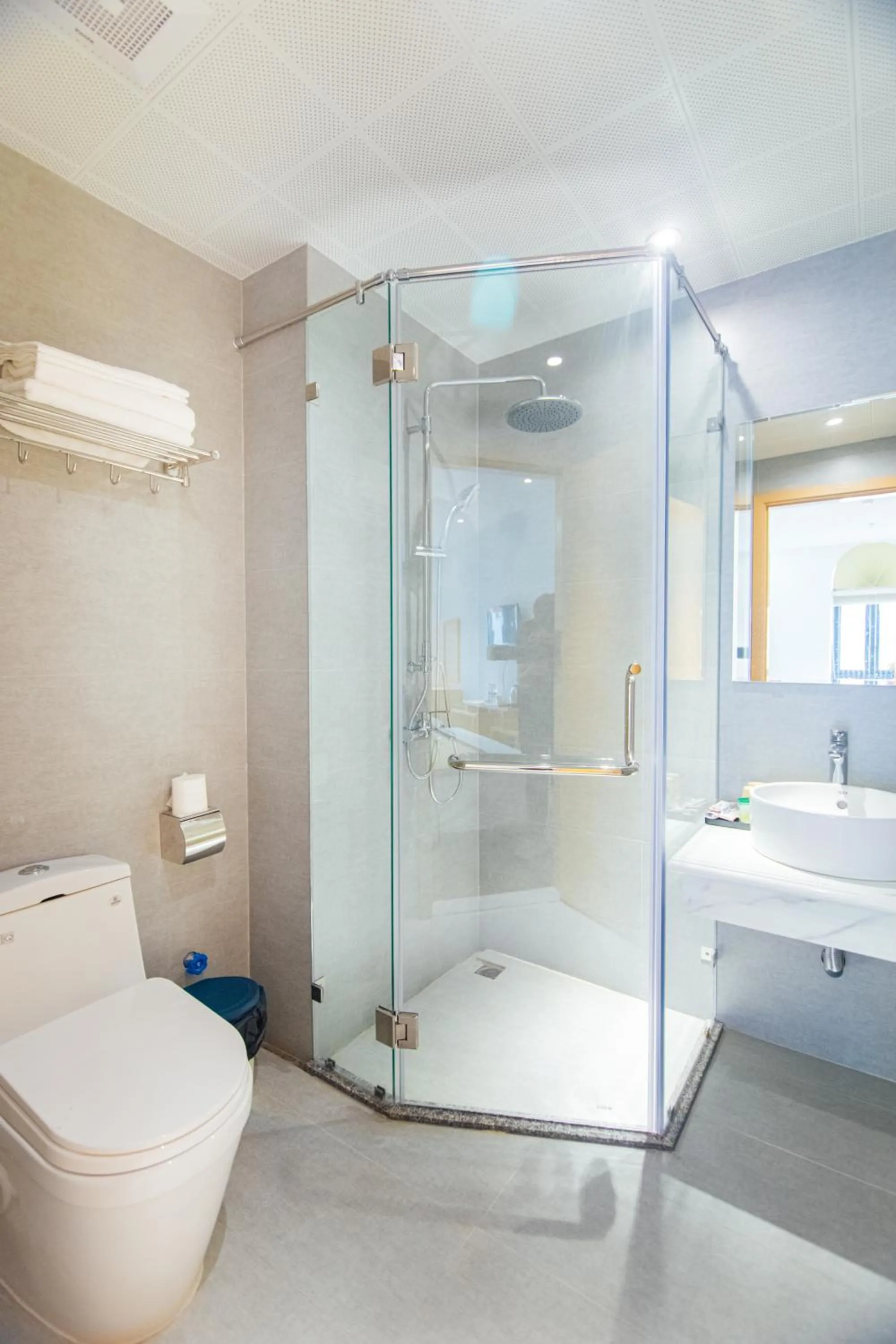Bathroom in Maruko Hạ Long Hotel