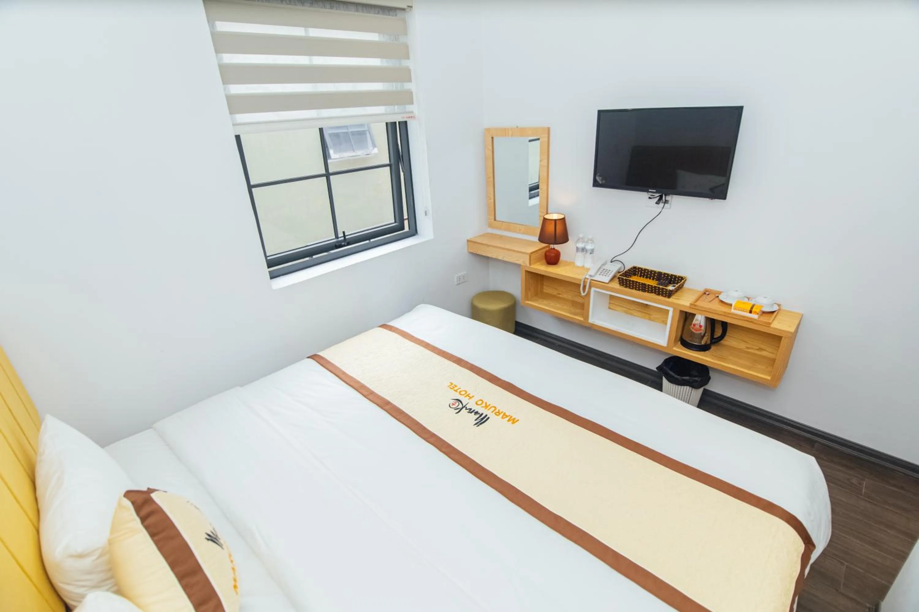 Photo of the whole room, Bed in Maruko Hạ Long Hotel