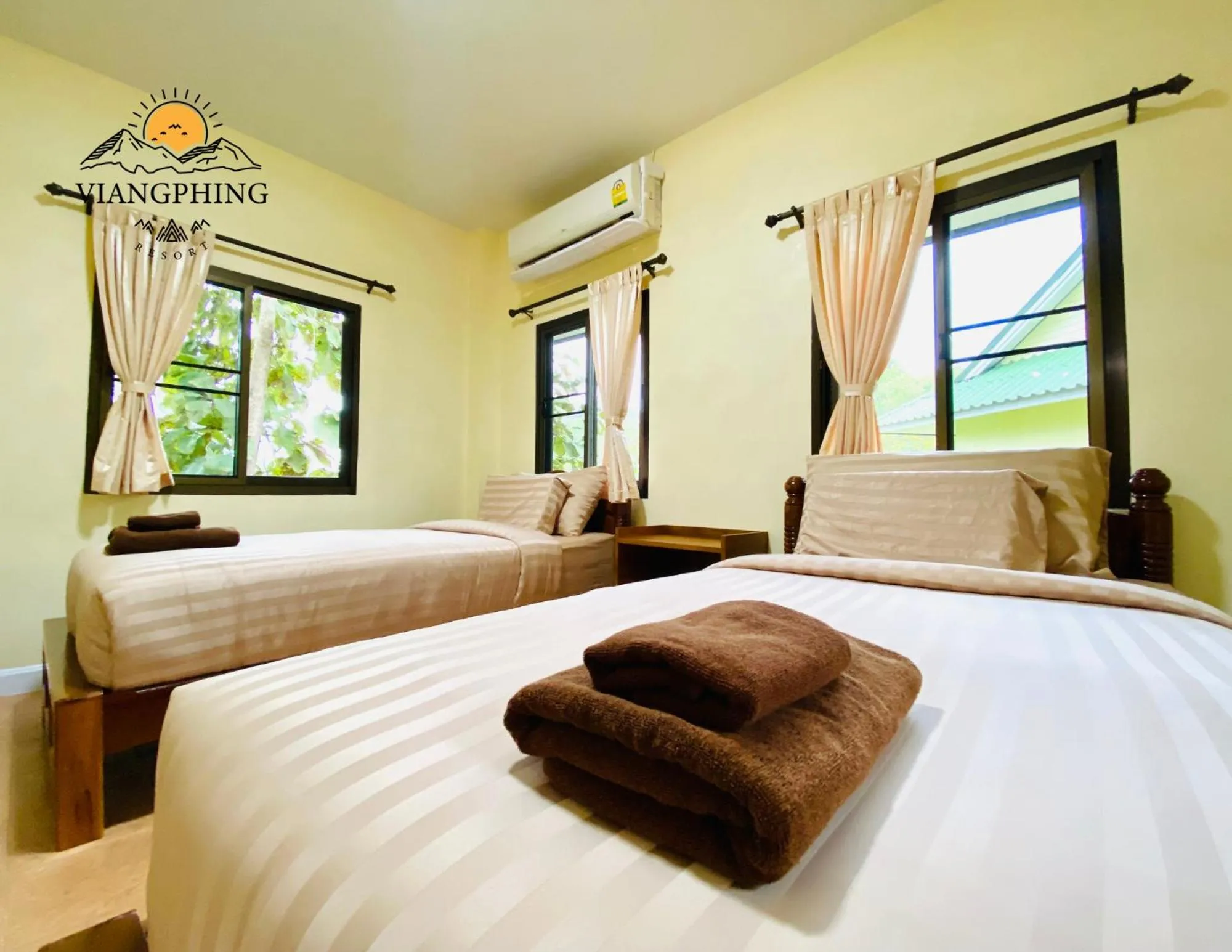 Property building, Bed in ViangPhing Resort