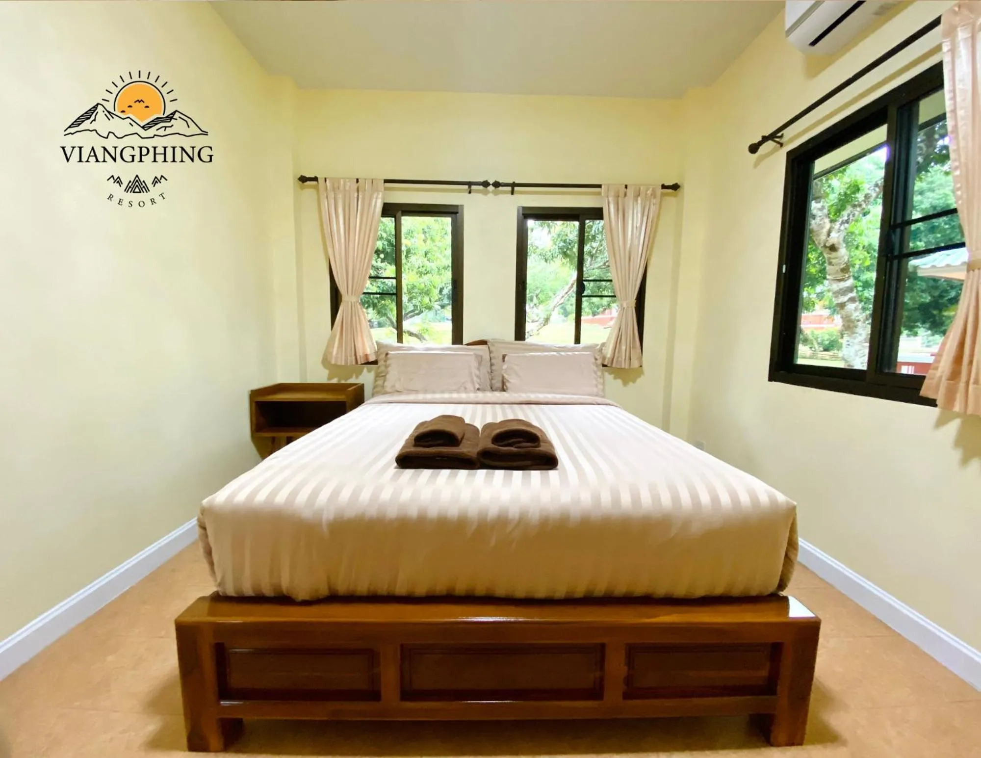 Property building, Bed in ViangPhing Resort