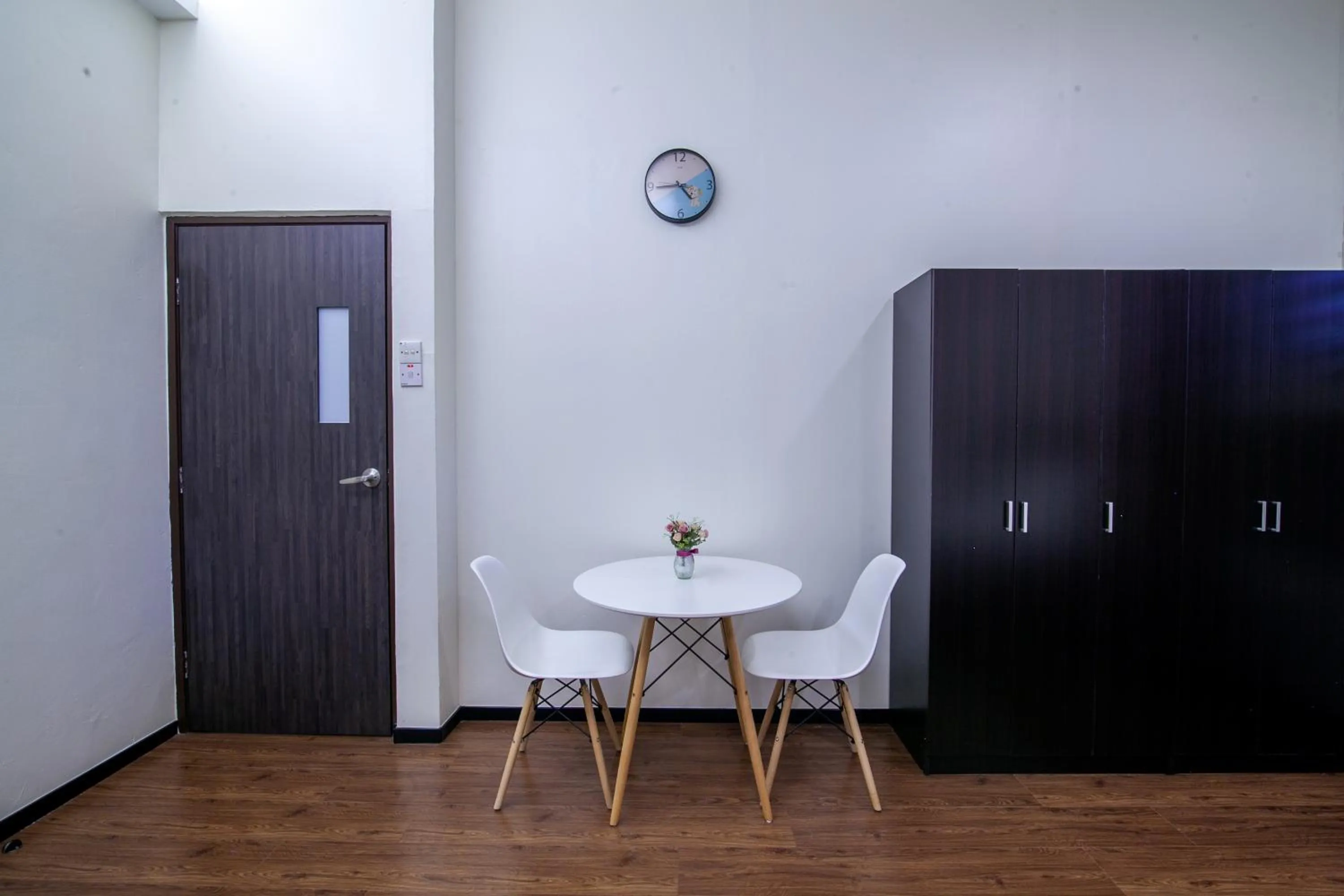 Dining area in King's Lane Ipoh