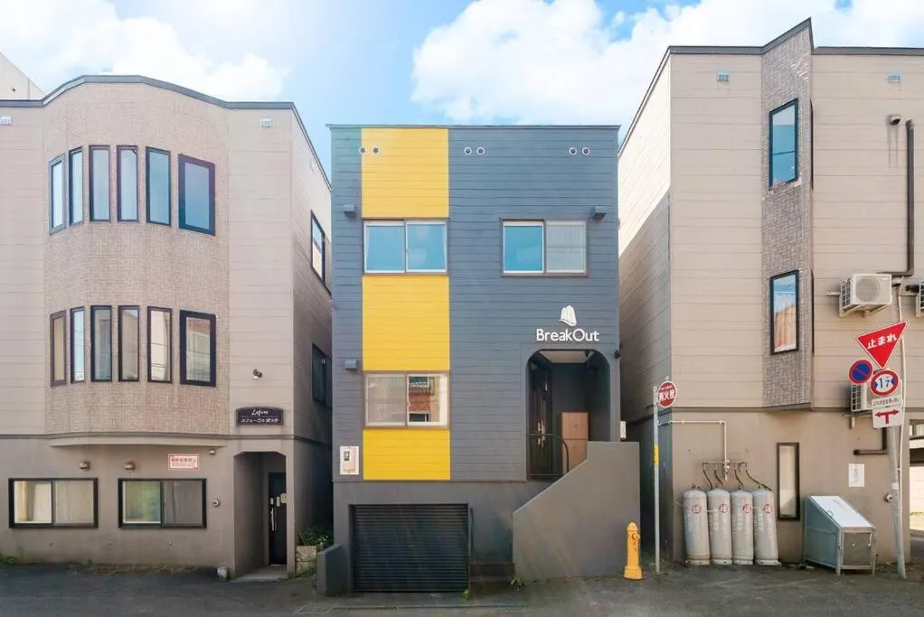 Property building in The SECRET