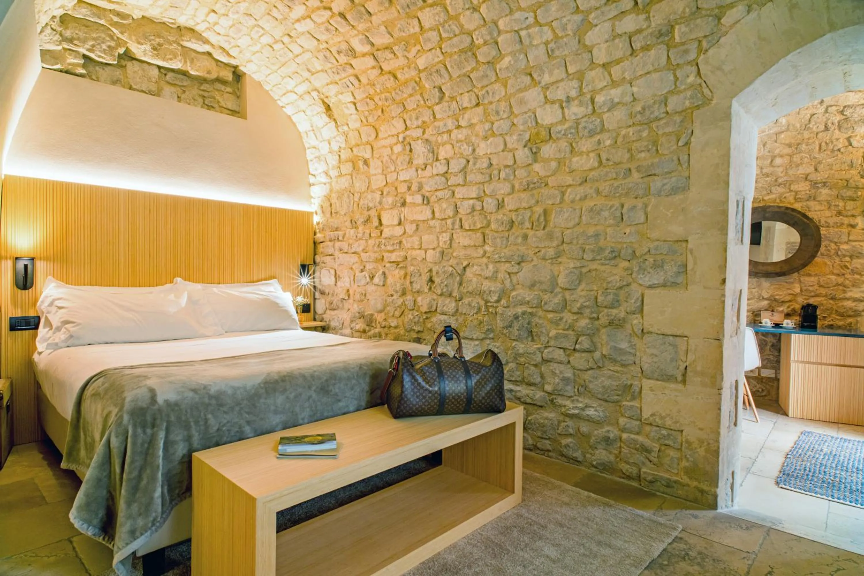 Bedroom, Bed in Locanda Don Serafino Historical Boutique Hotel