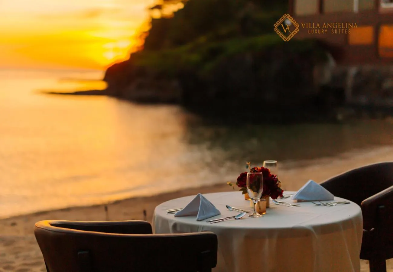 Restaurant/places to eat in Villa Angelina Luxury Suites