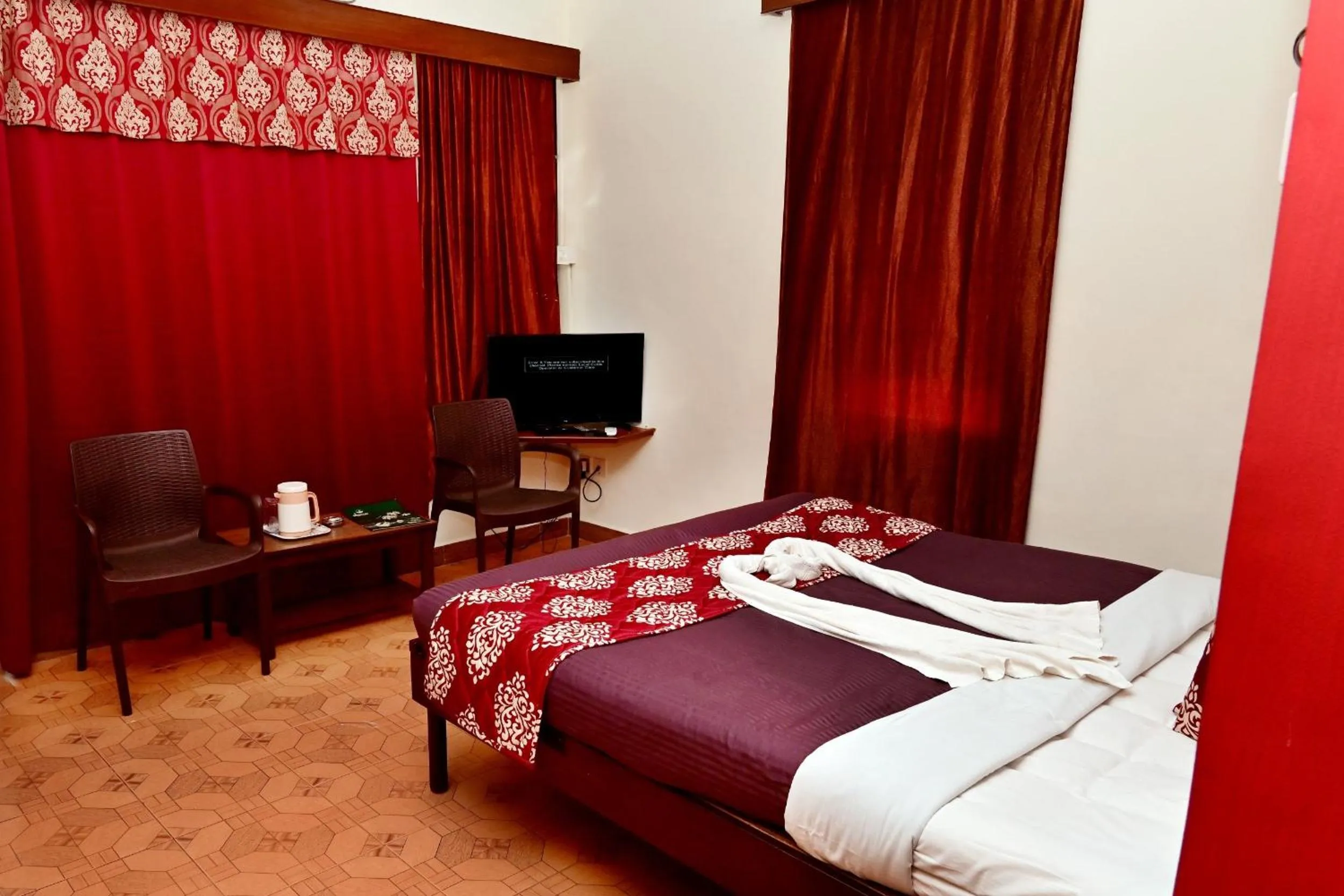 Bedroom, Bed in Swimsea Beach Resort, A Beach Property