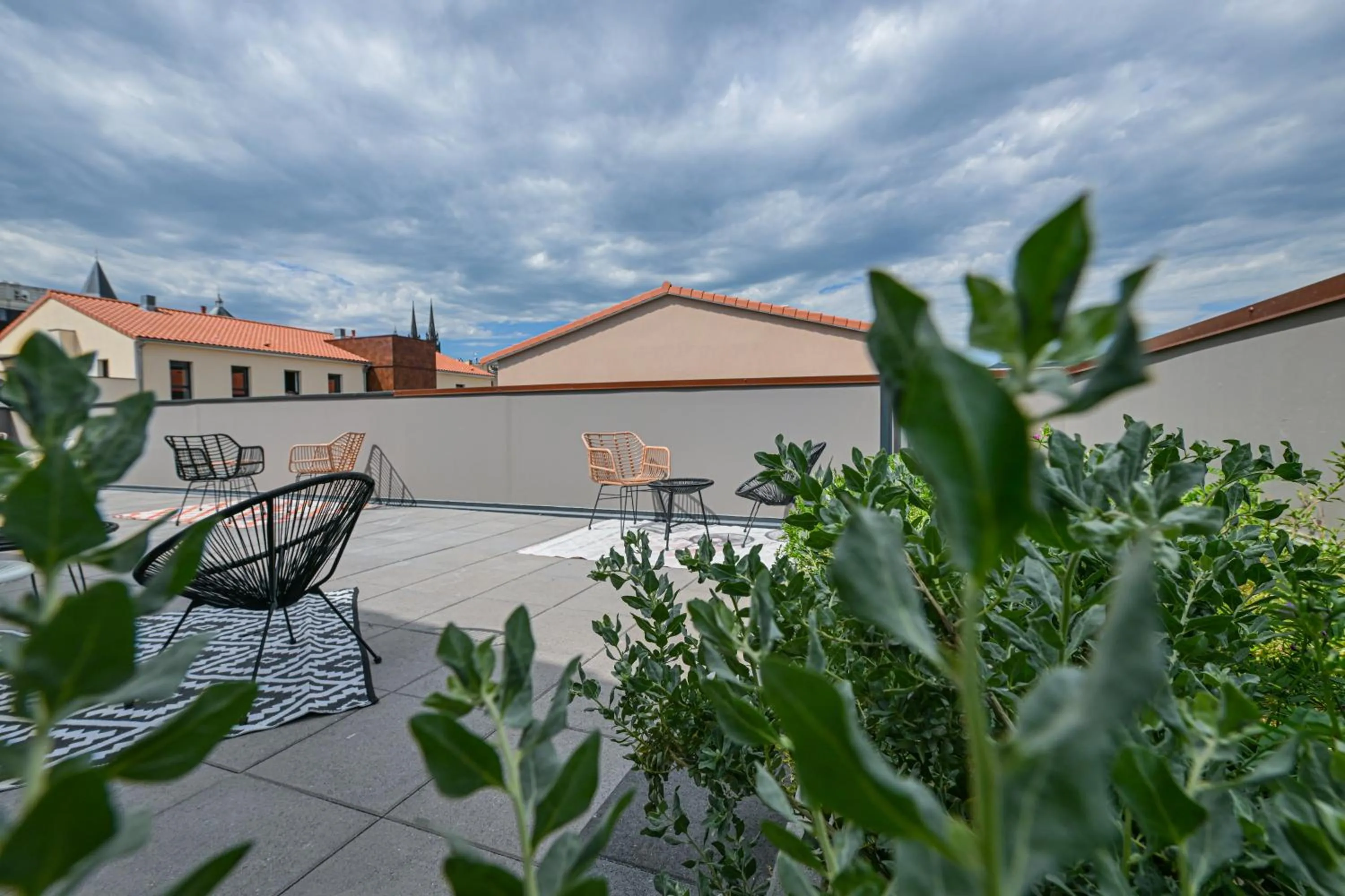 Patio in Break & Home Clermont-Ferrand - Les Carmes Dechaux Appart'Hôtel