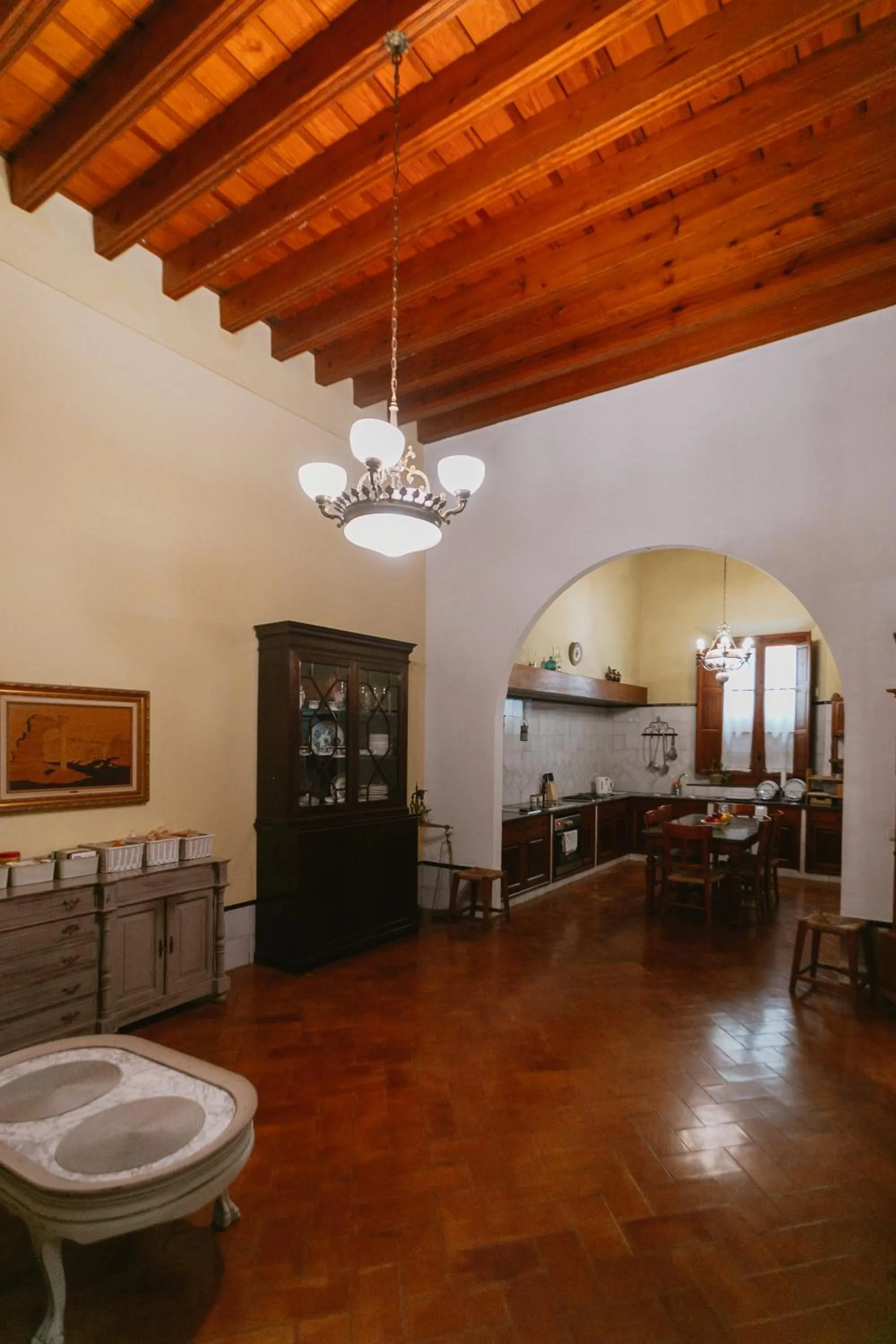 Dining area in One&lux Casa Maravillas Rooms