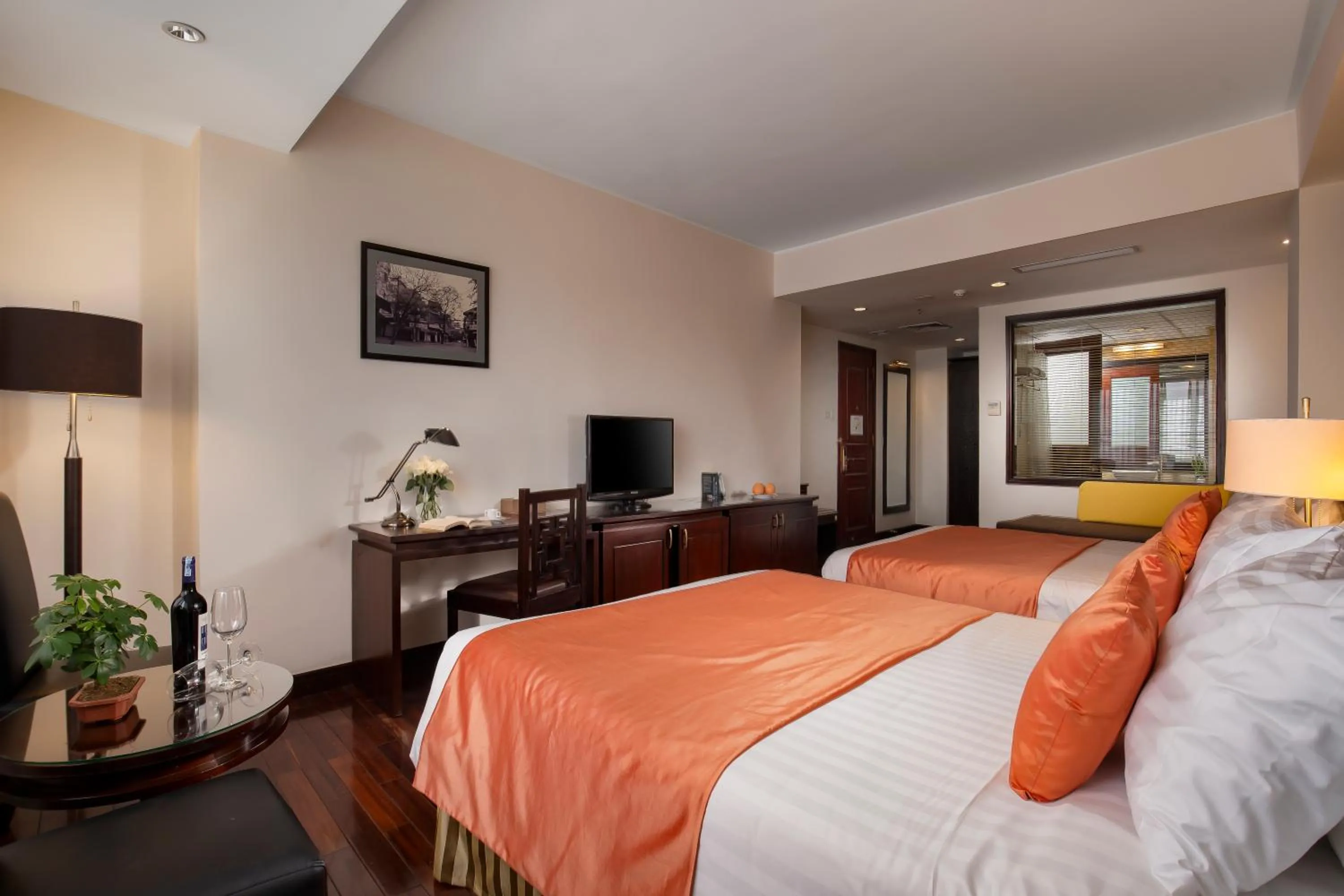 Photo of the whole room, Bed in TK123 Hanoi Hotel