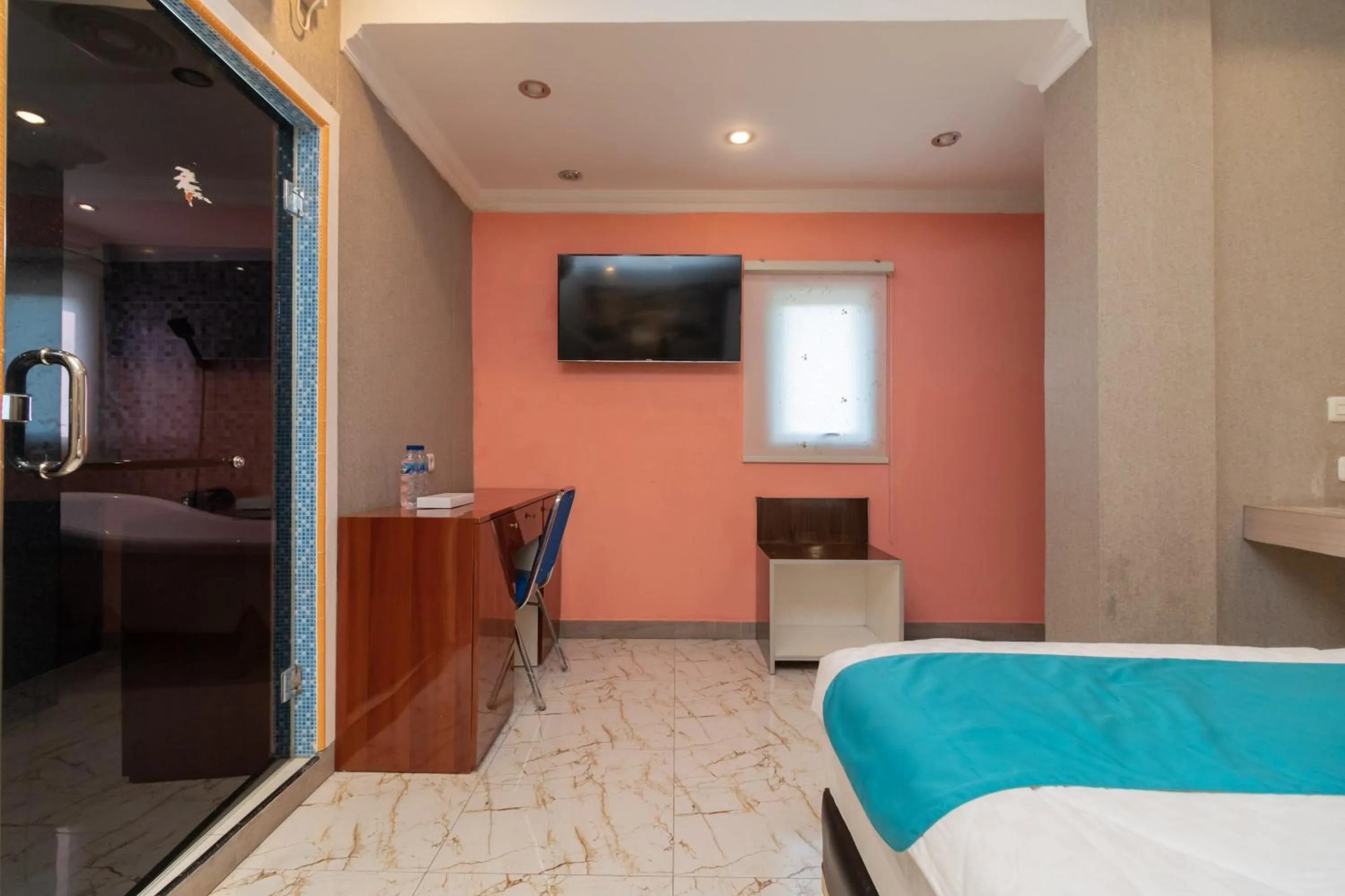 Bedroom, Bed in Sans Hotel Beauty Palembang