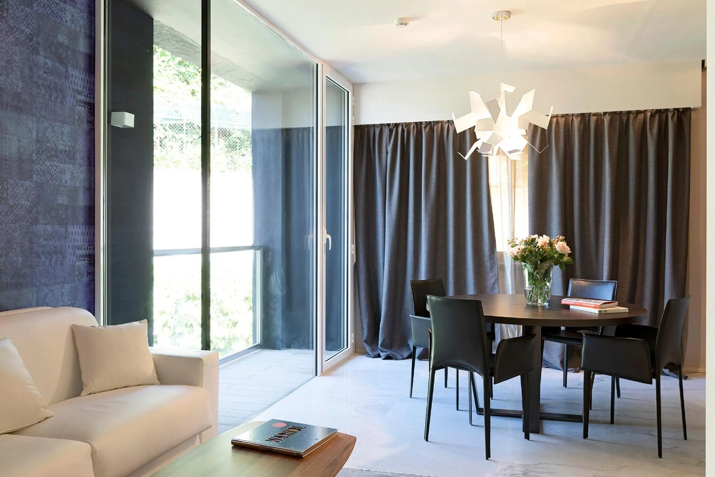 Living room in Albavilla Hotel & Co