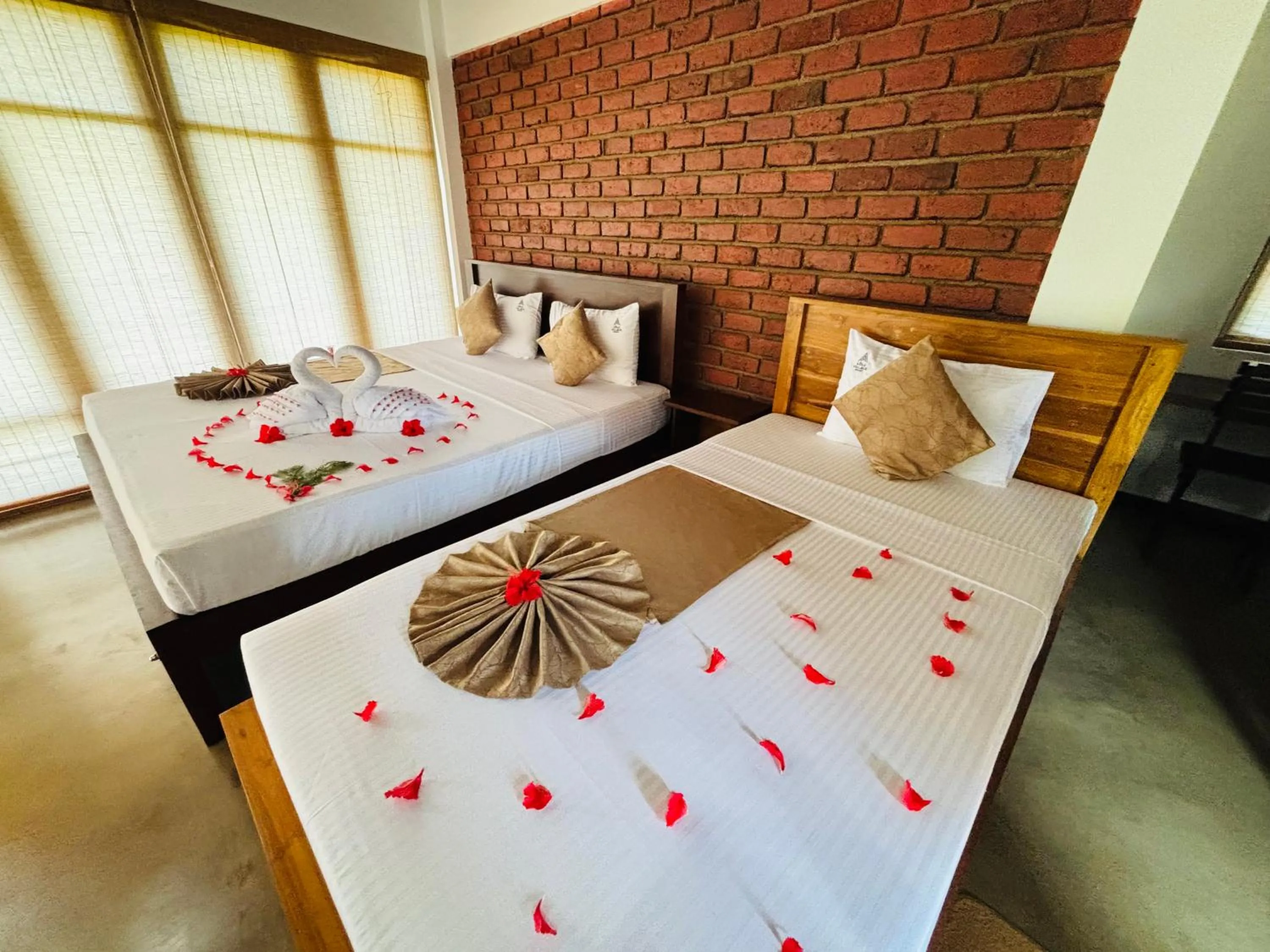 Bed in Lolu Village Resort