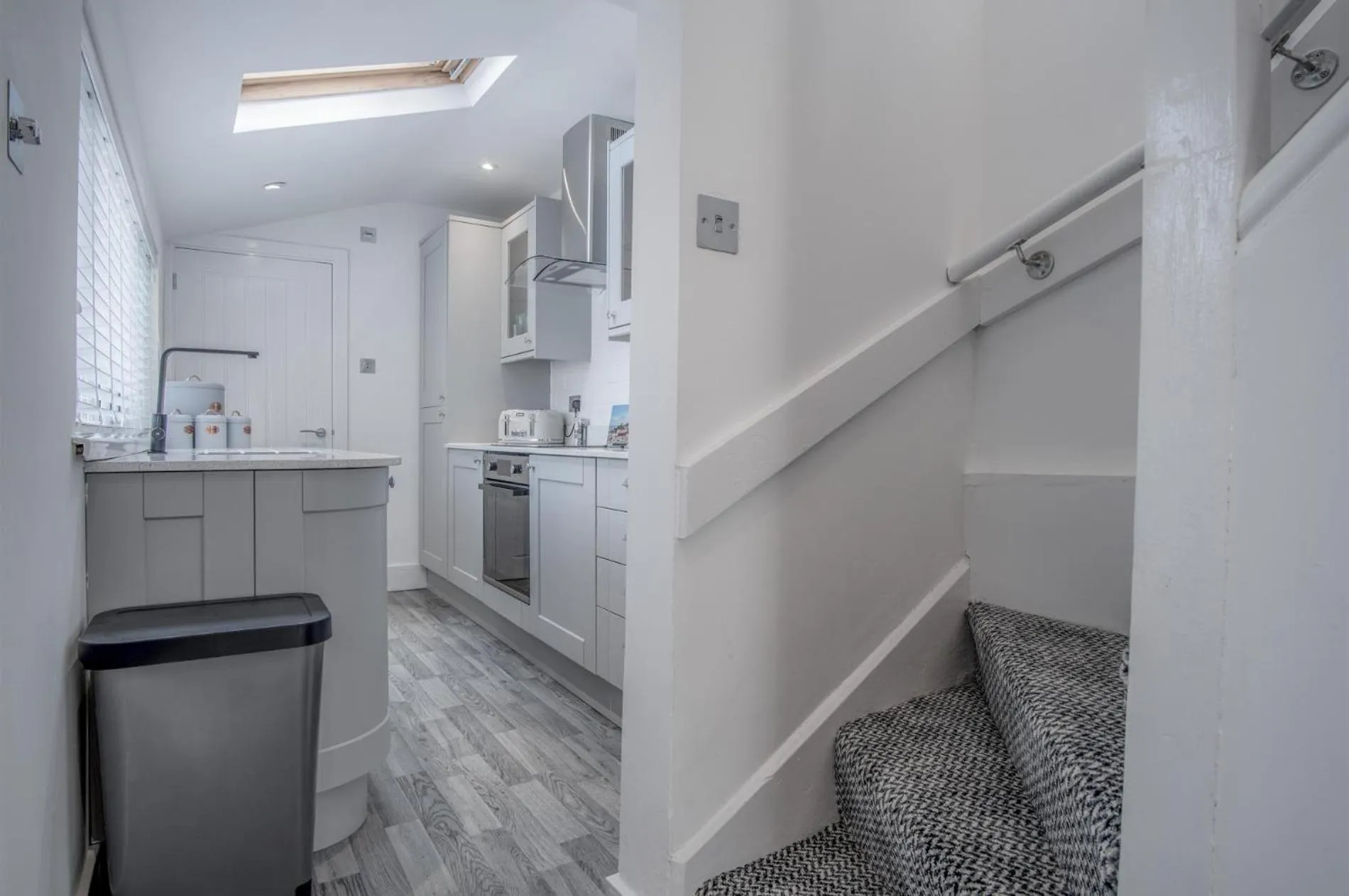 Floor plan in Hawtree Cottage - 2 Bedroom Cottage - Tenby