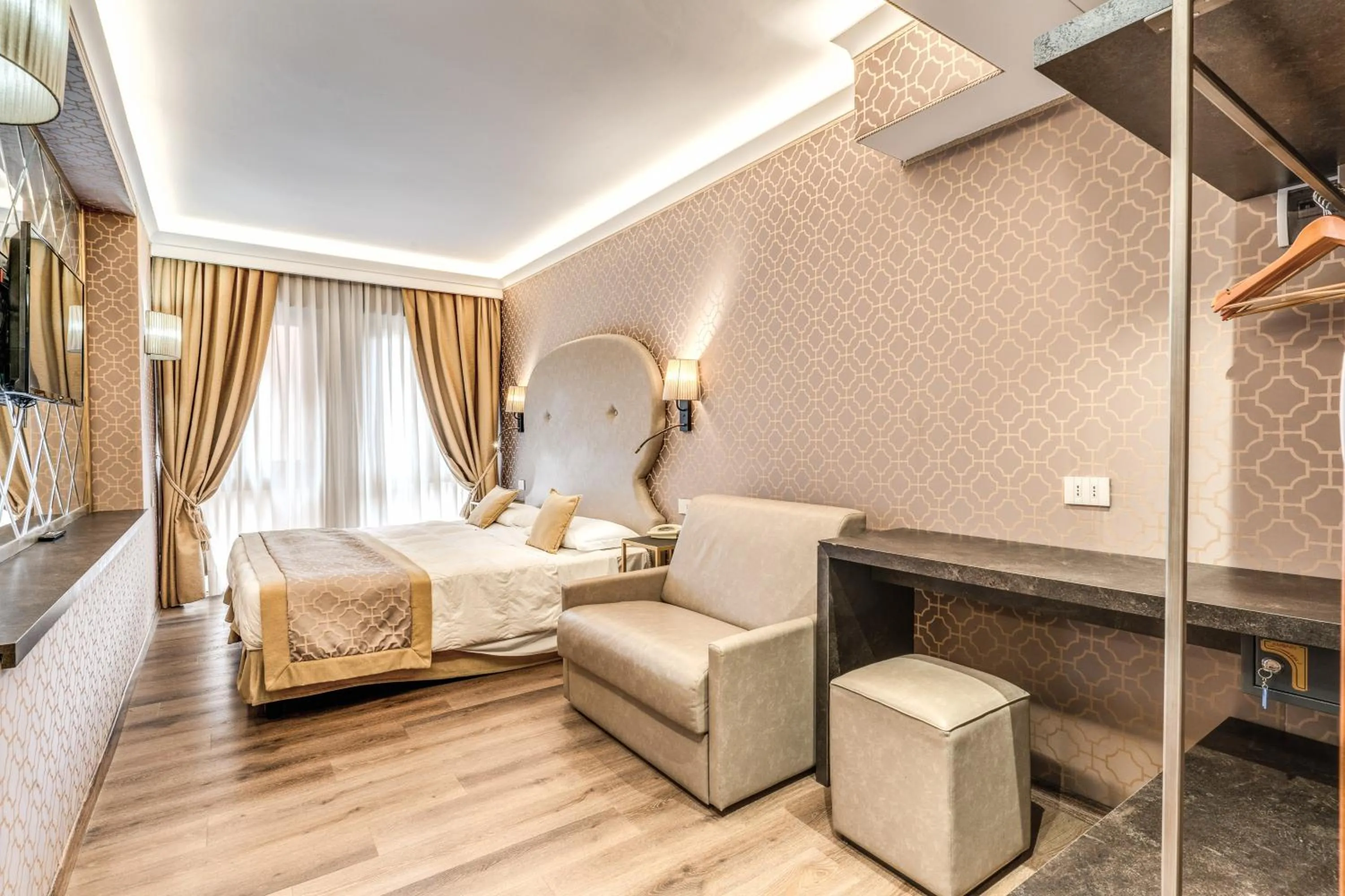 Bed in Hotel Belle Arti