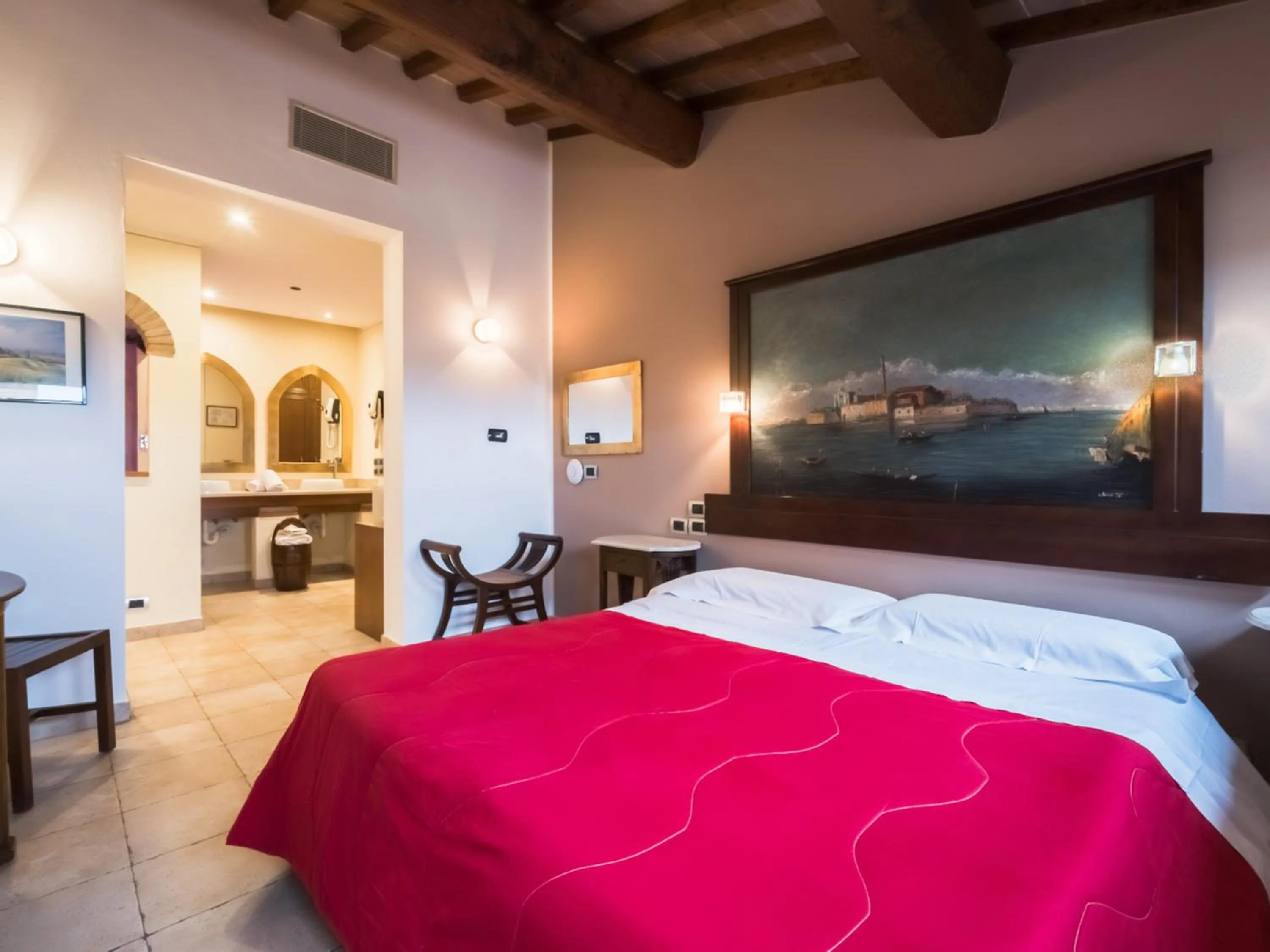 Bed in Vogue Hotel Arezzo