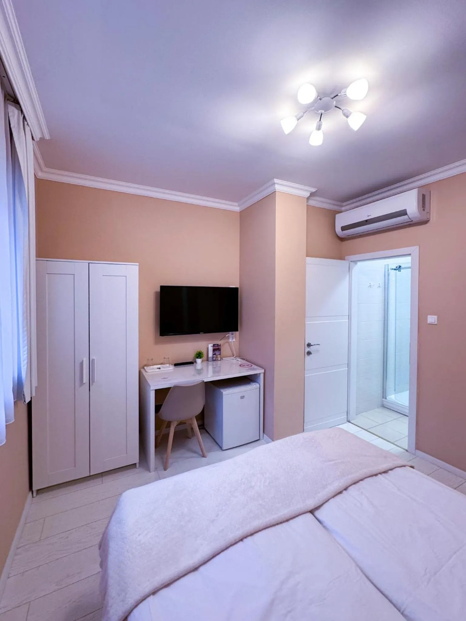 Camille Apartmanhouse