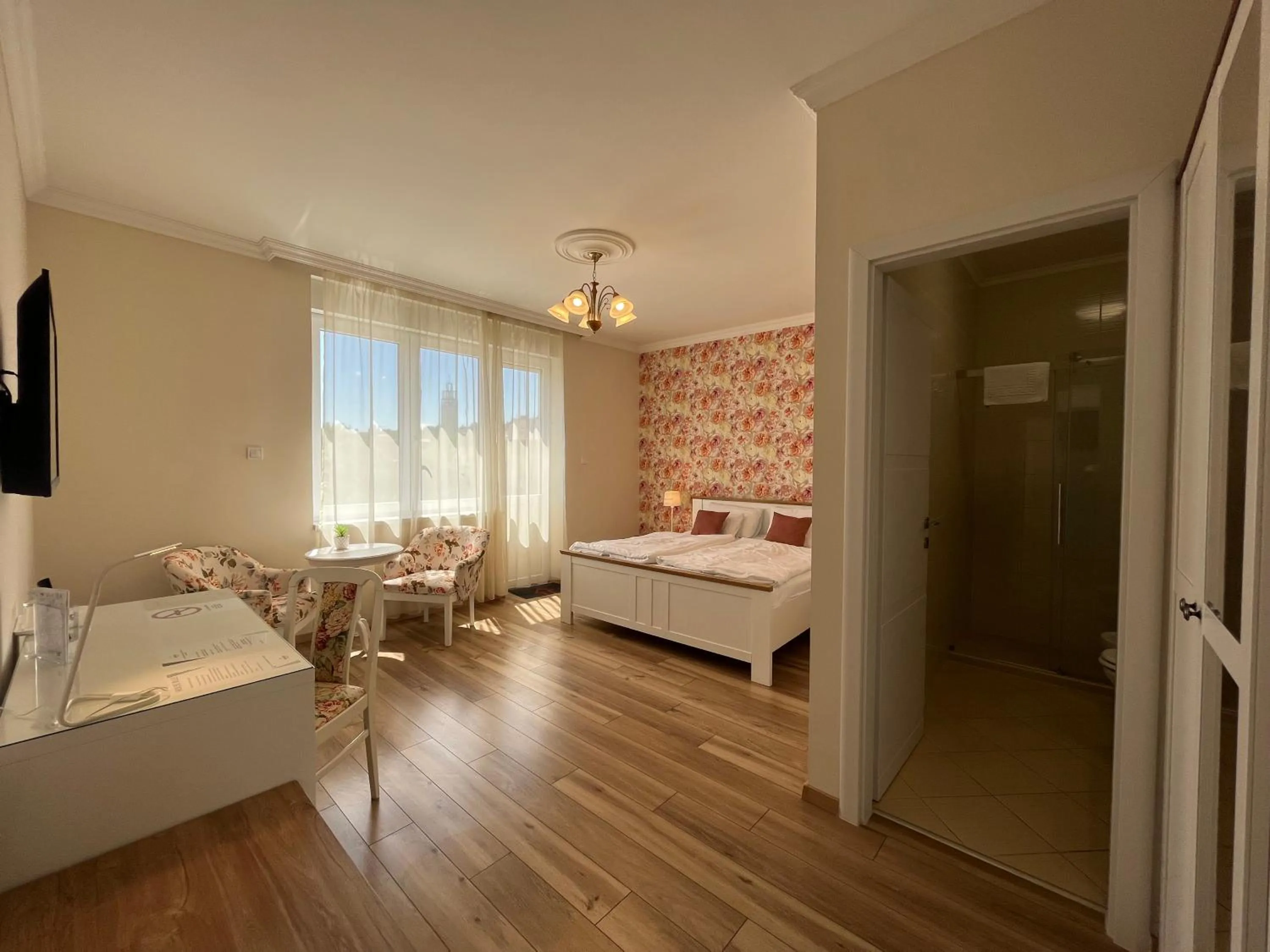 Bathroom, Bed in Camille Apartmanhouse