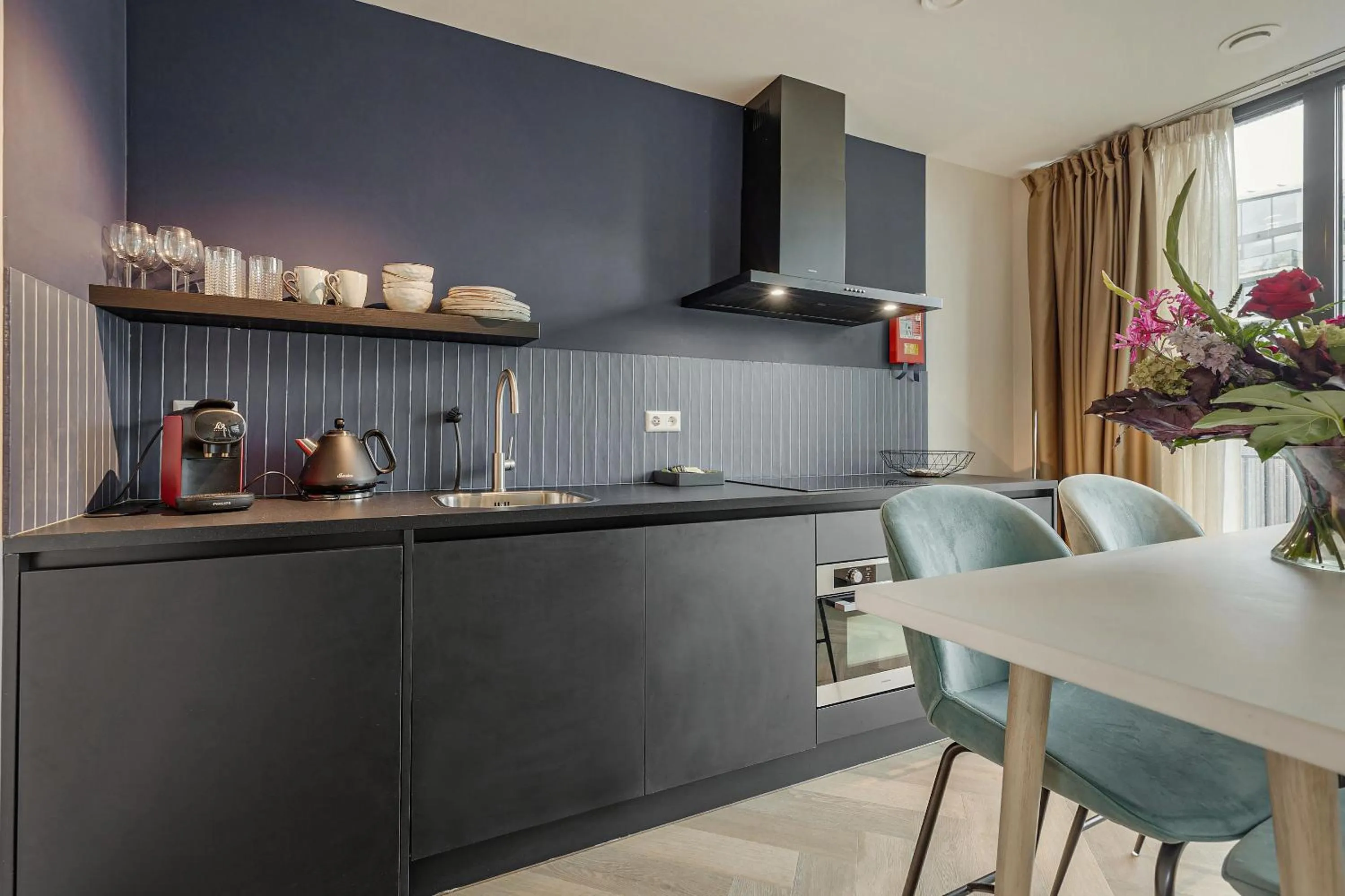 Kitchen or kitchenette in Bens The Highdocks