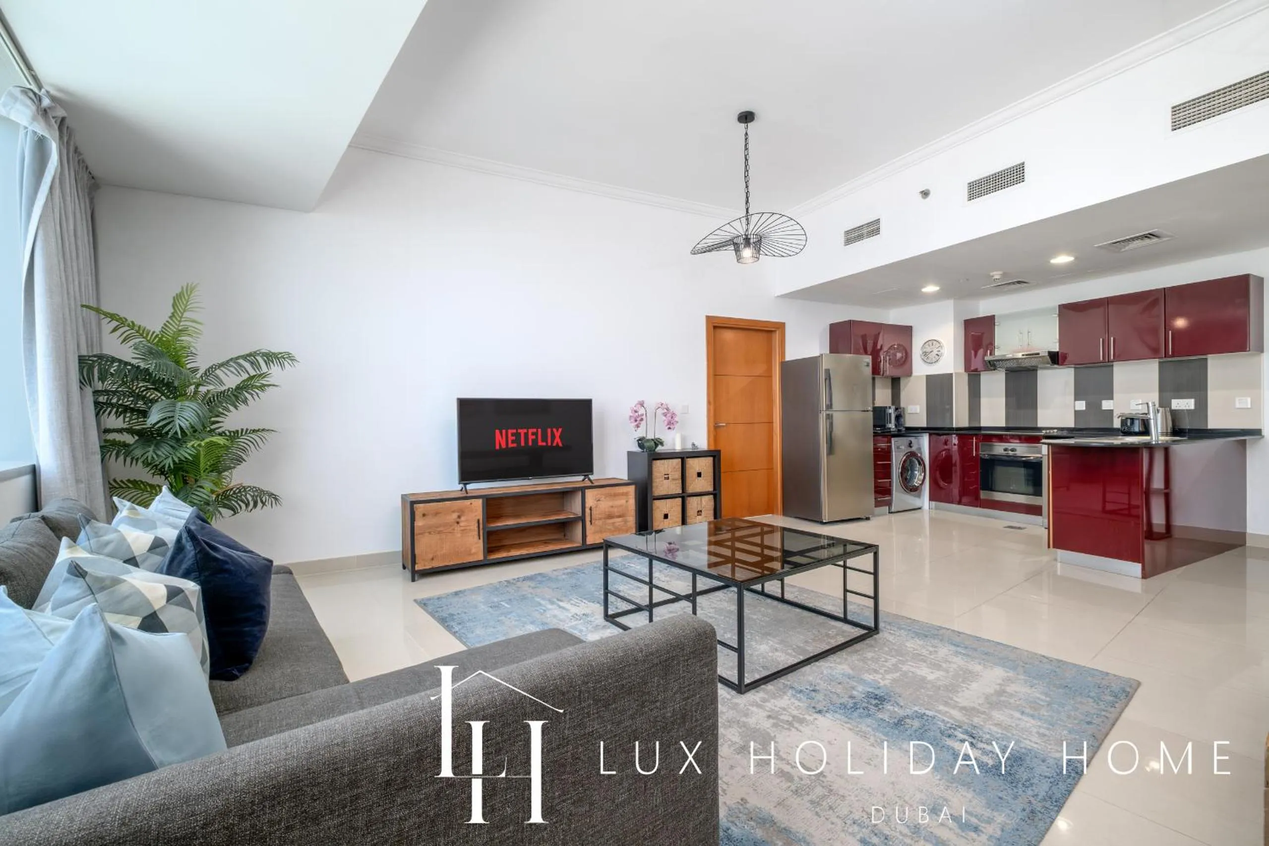 Living room in LUX The Sky View Suite Dubai Marina