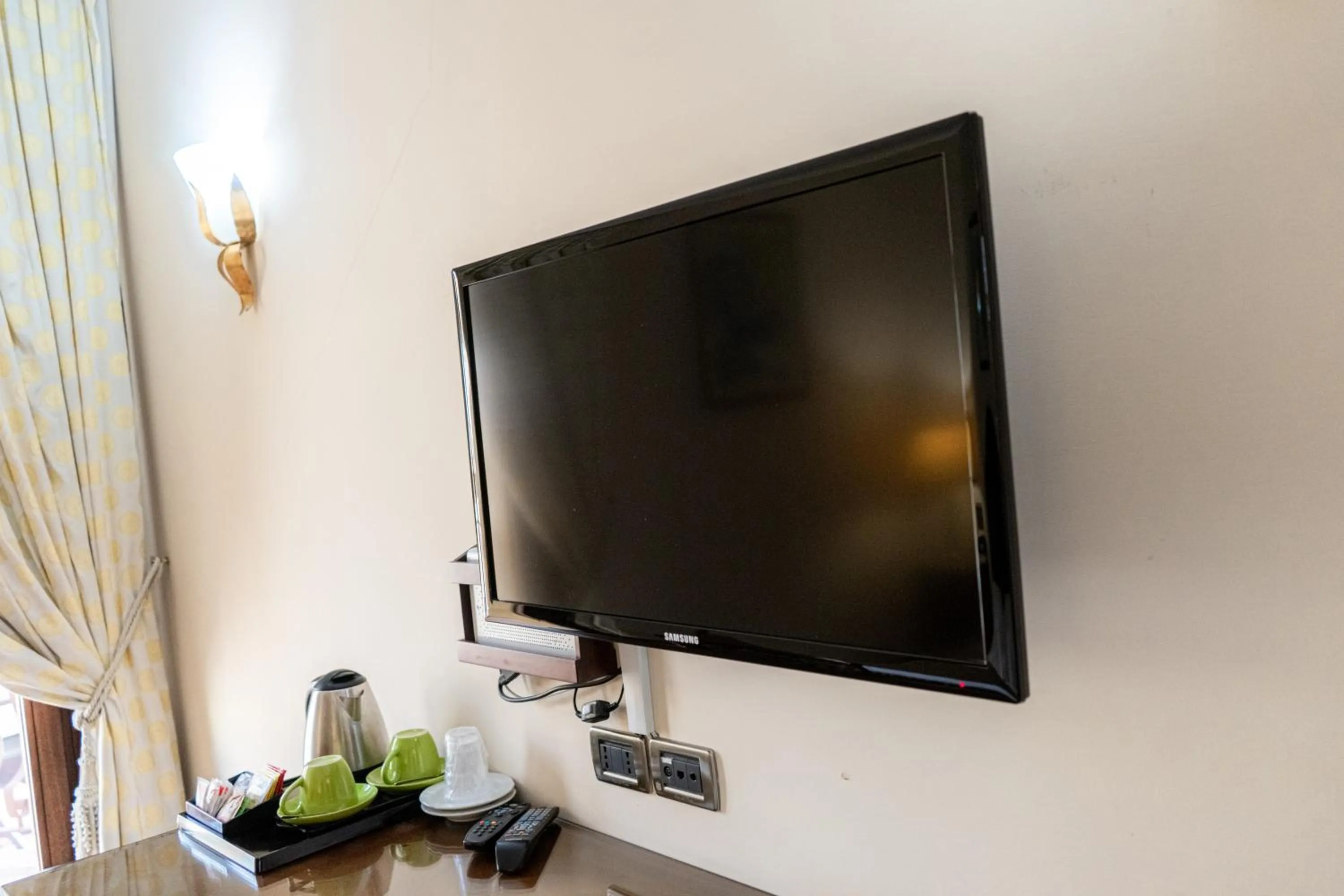 TV and multimedia in Hotel Cala Del Porto