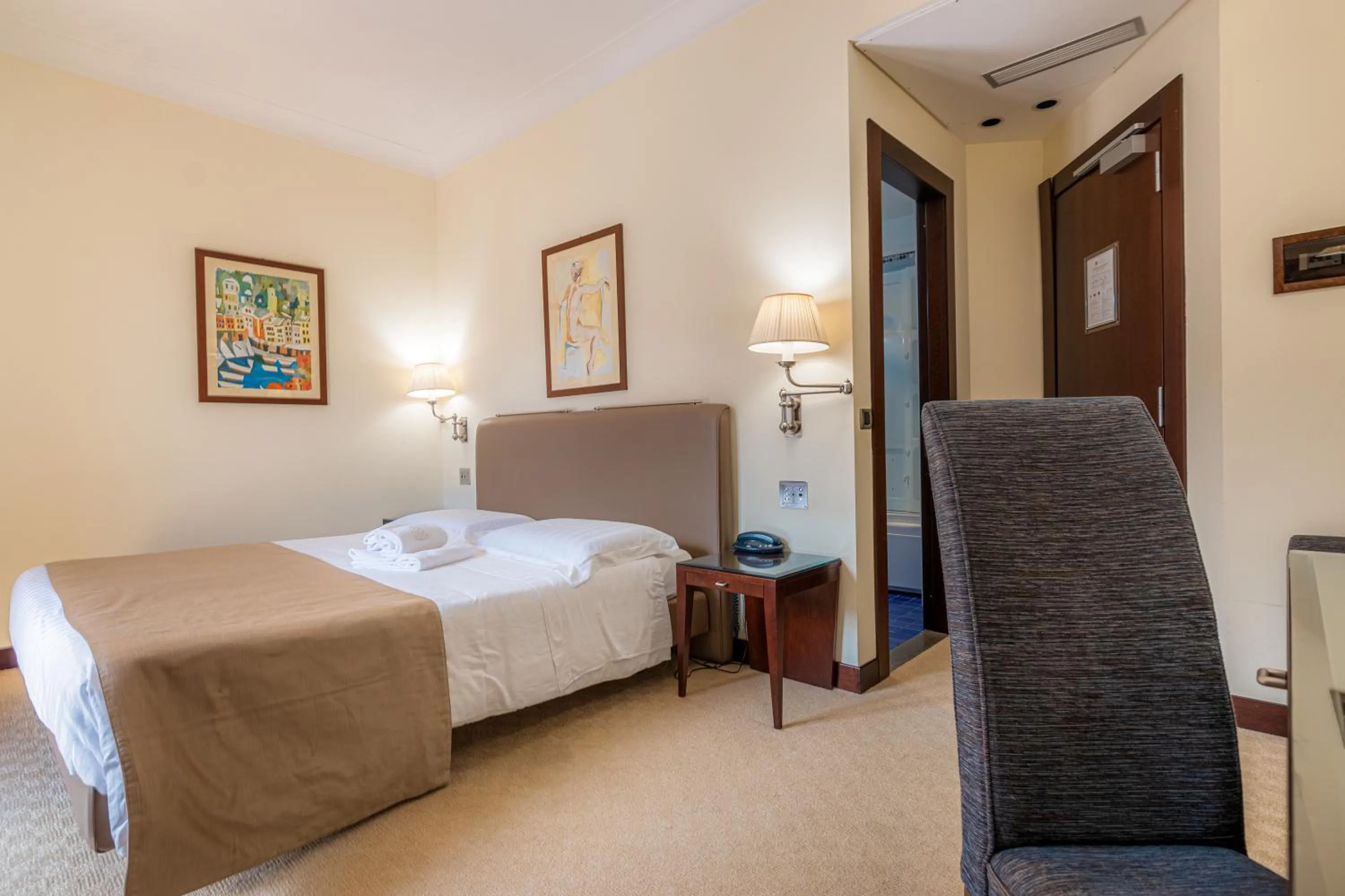 Bedroom, Bed in Hotel Cala Del Porto