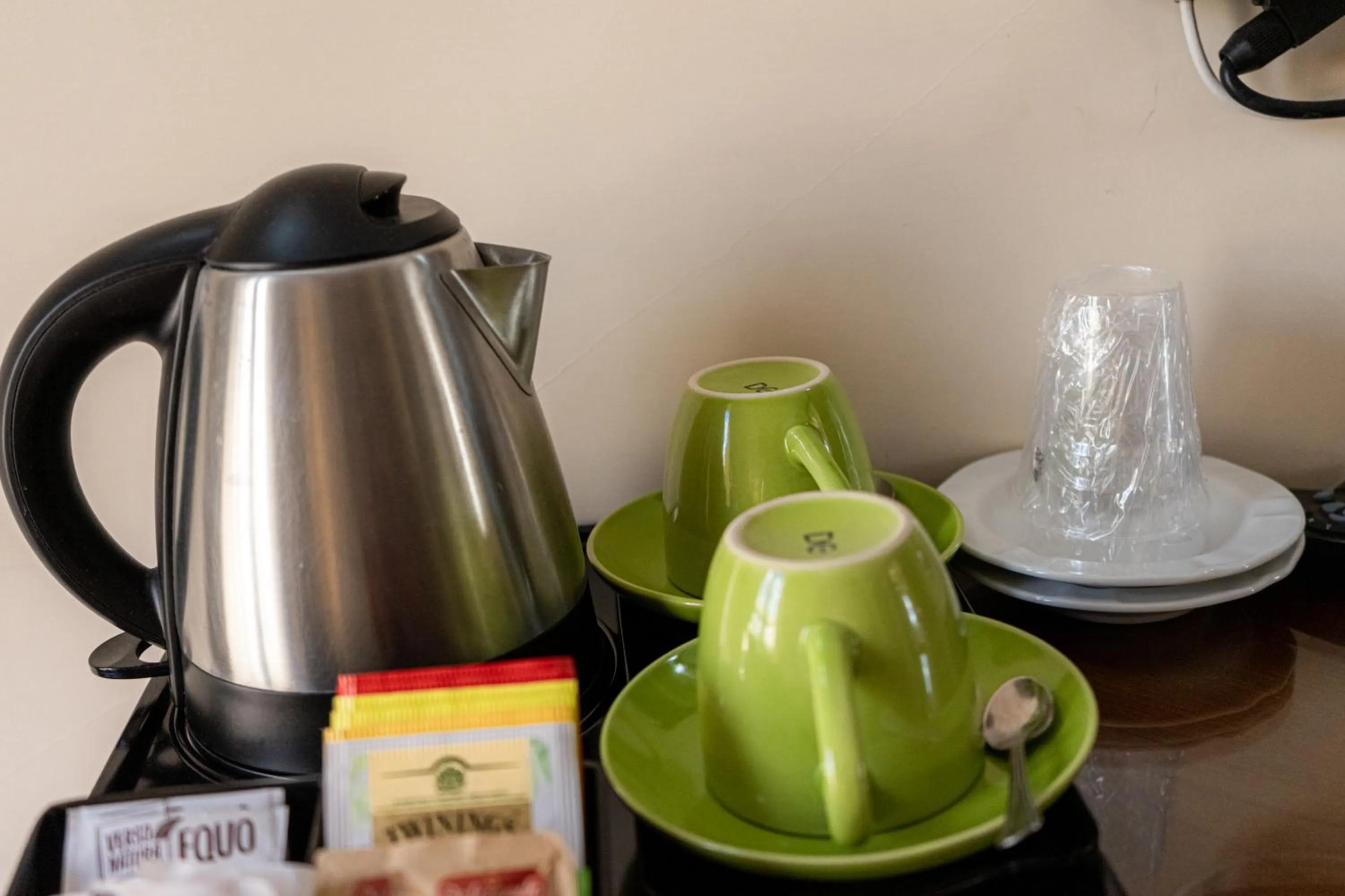 Coffee/tea facilities in Hotel Cala Del Porto