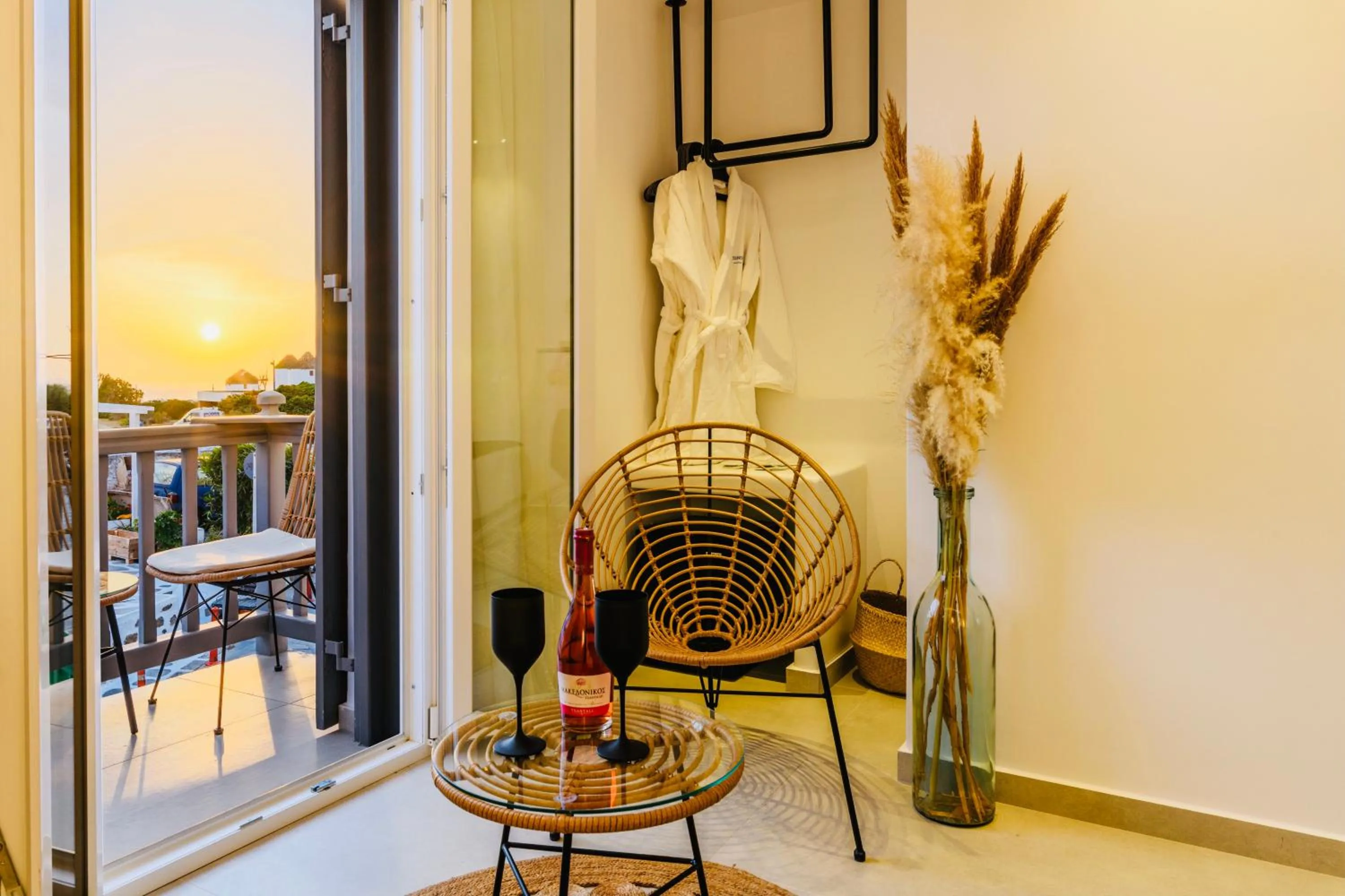 Sunset Windmills Suites