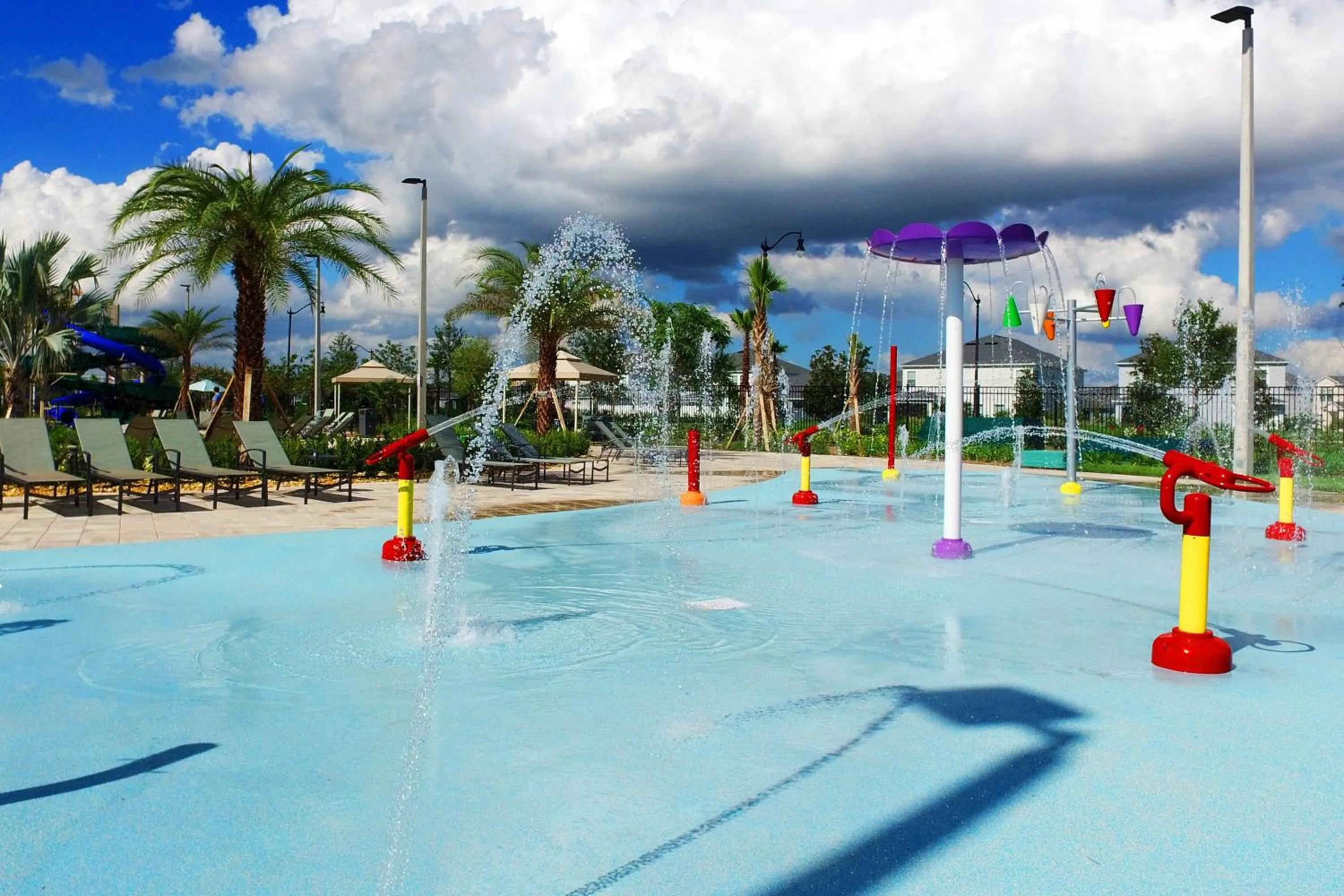 Gorgeous 4 Bd Close to Disney w/ Pool @ Storey Lake Resort 4245