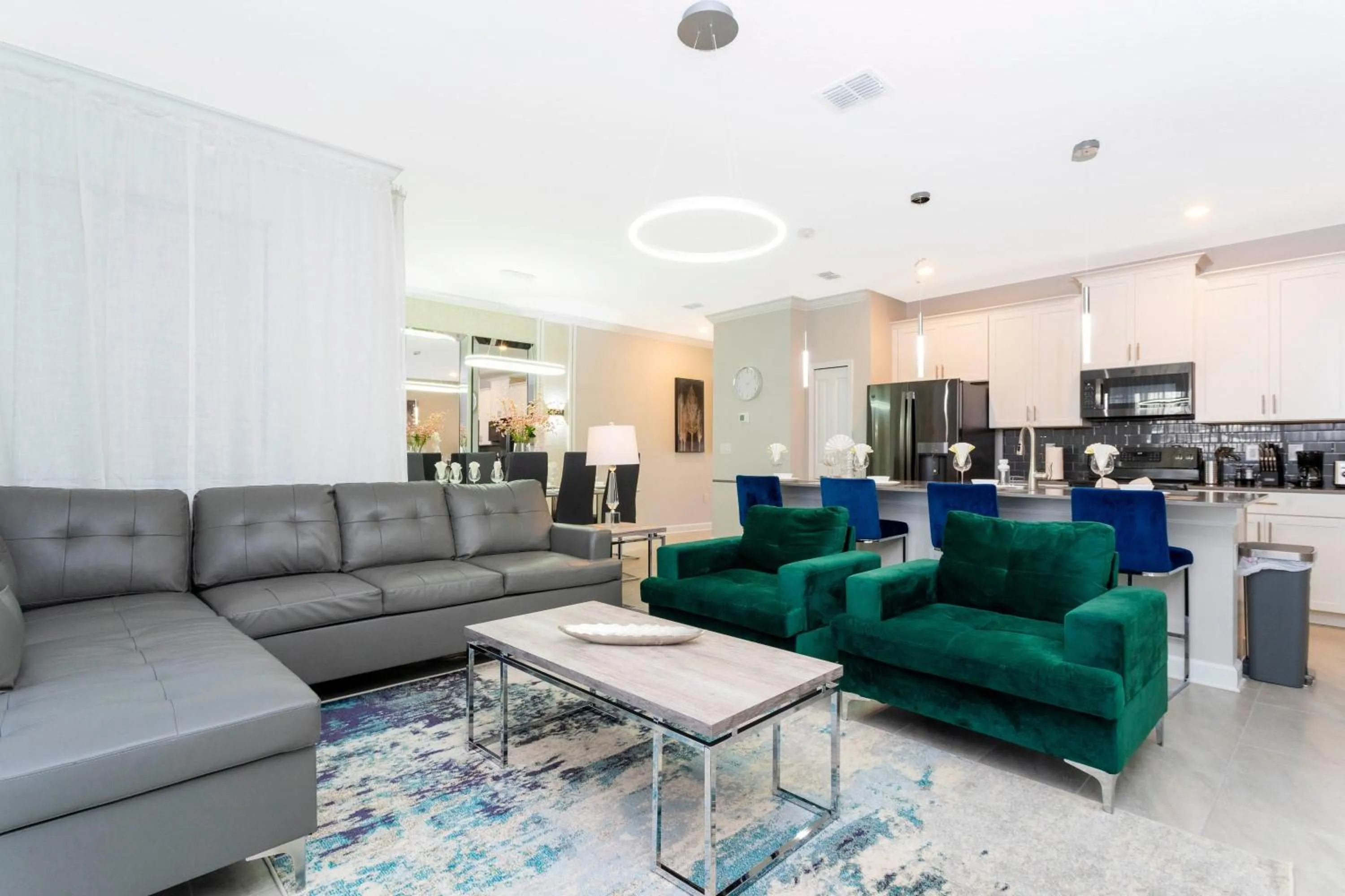 Gorgeous 4 Bd Close to Disney w/ Pool @ Storey Lake Resort 4245