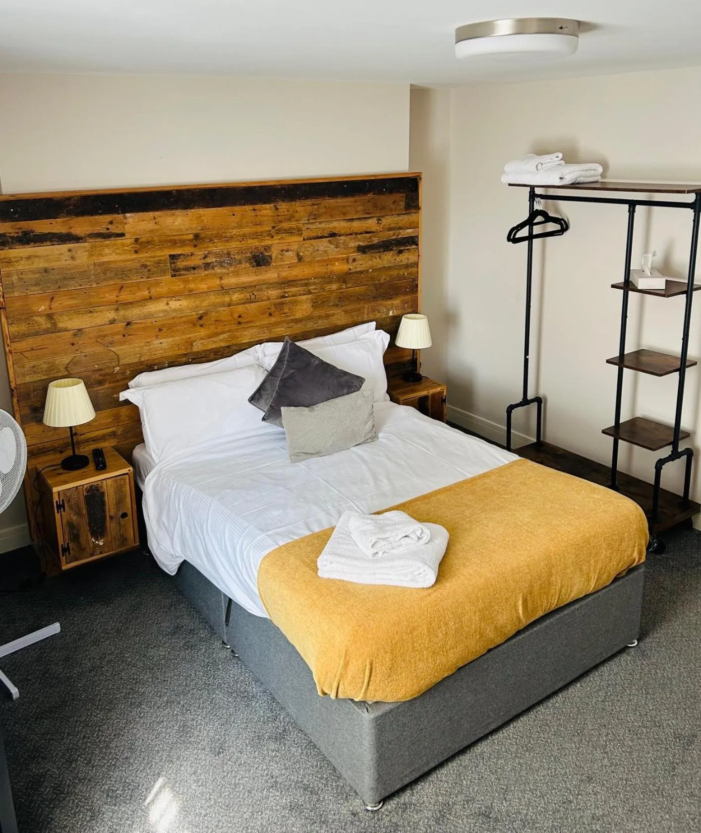 Bed in The Brookmill