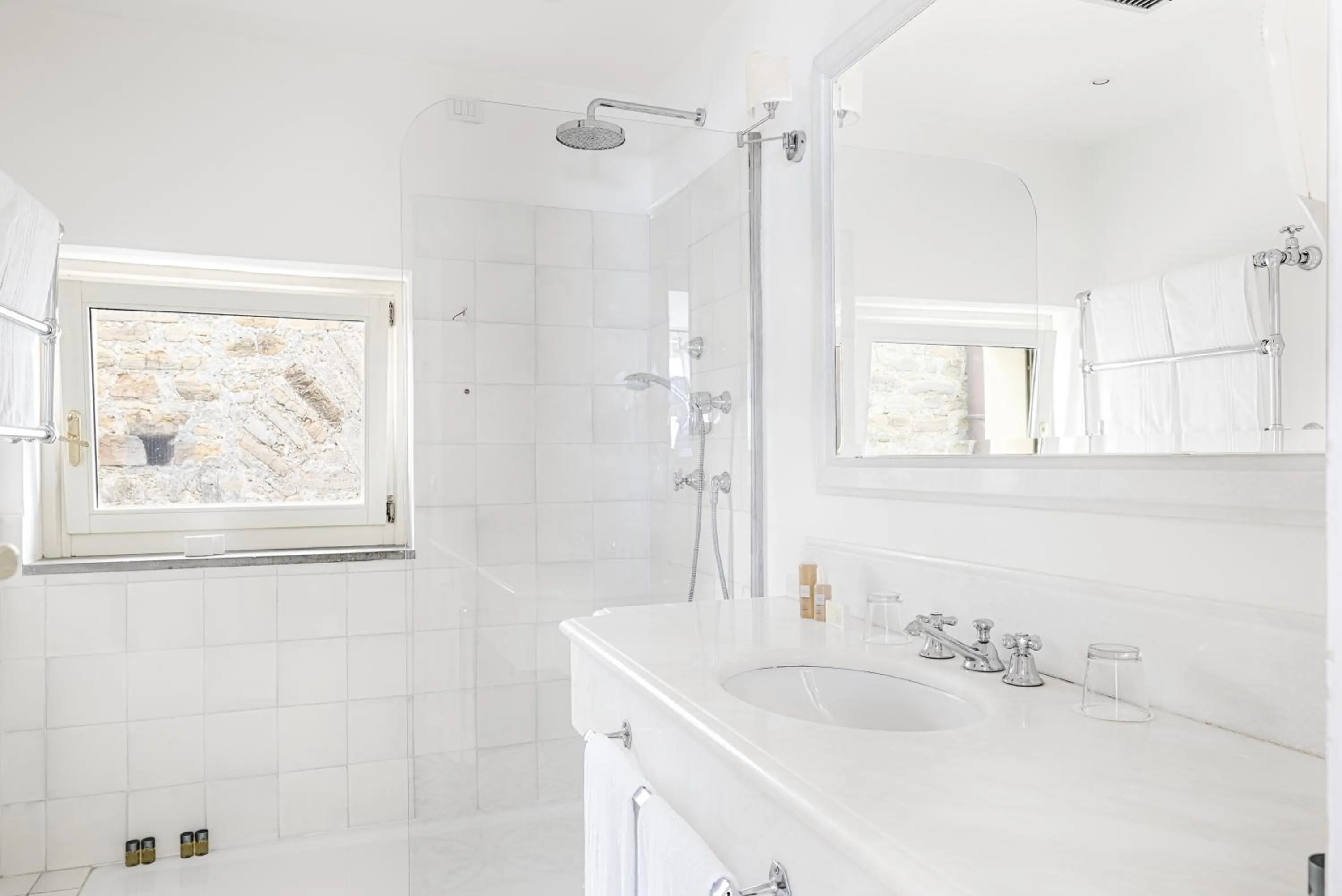 Bathroom in Palazzo Belmonte