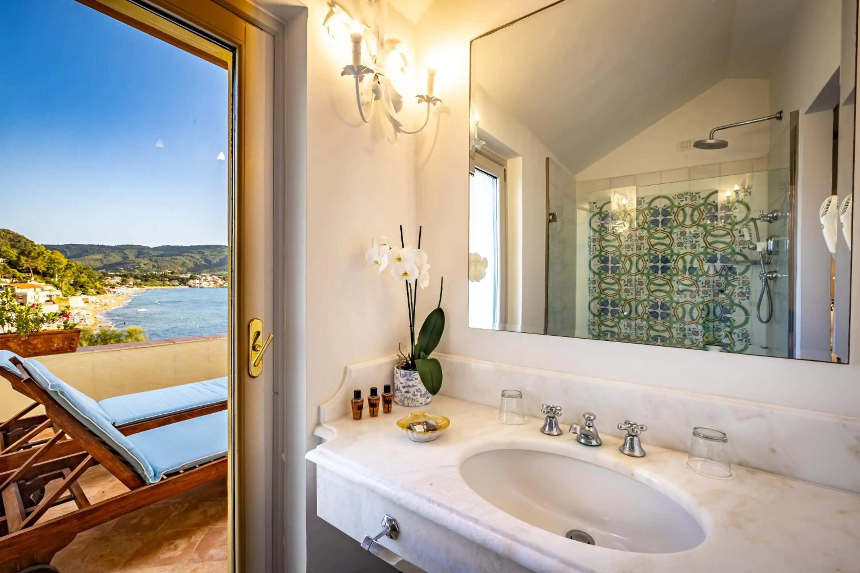 Bathroom in Palazzo Belmonte
