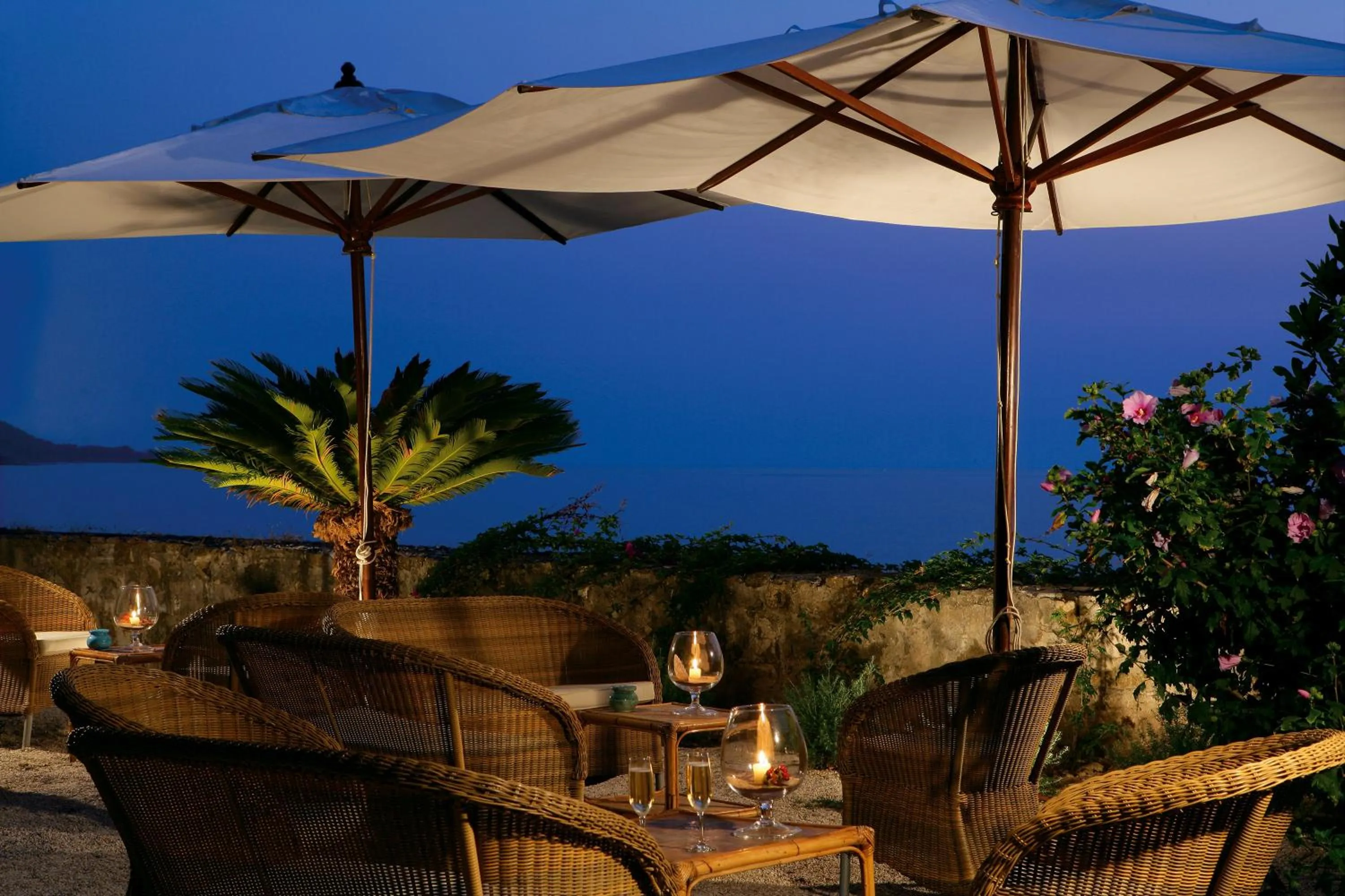 Lounge or bar in Palazzo Belmonte