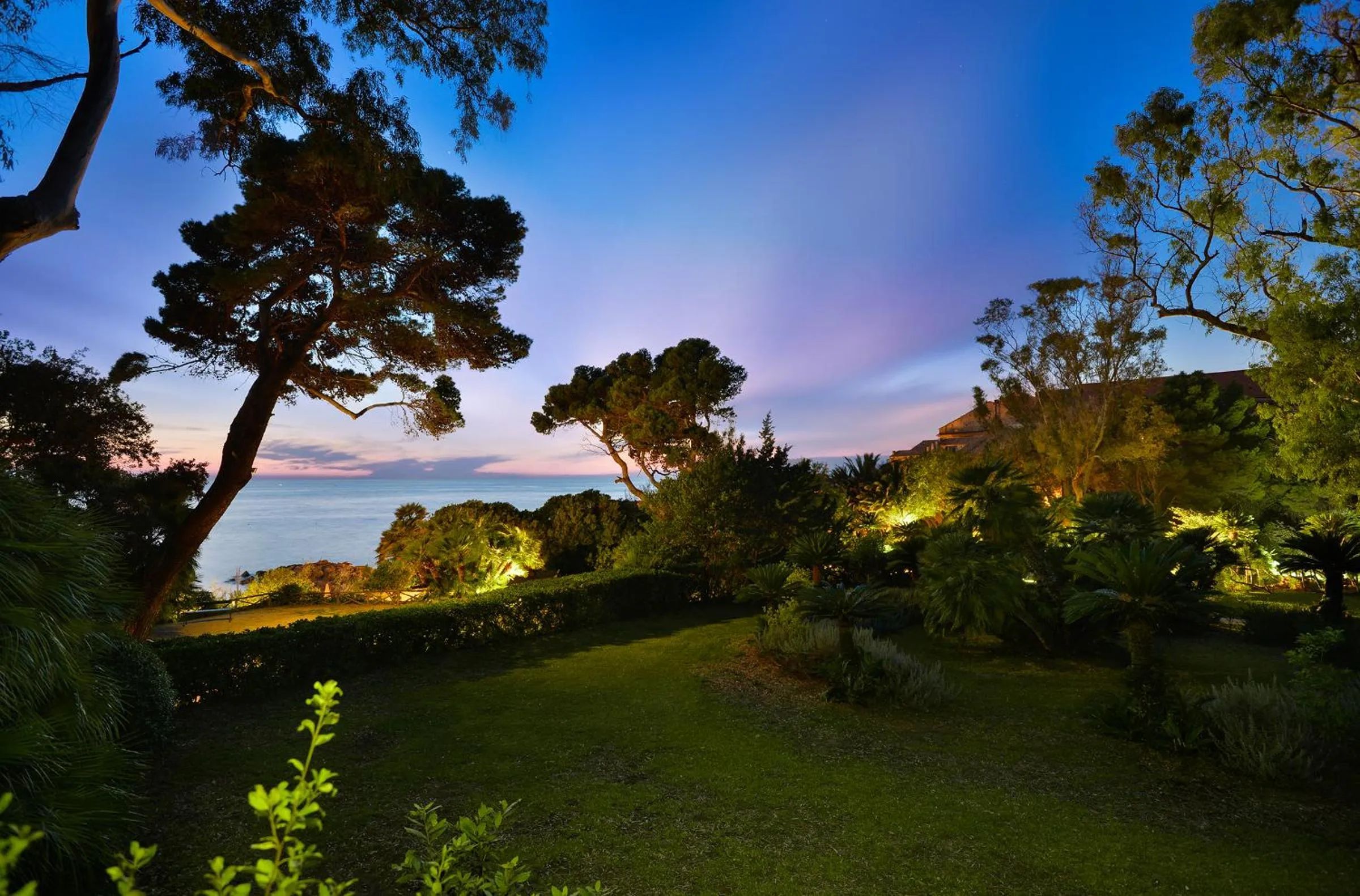 Garden in Palazzo Belmonte