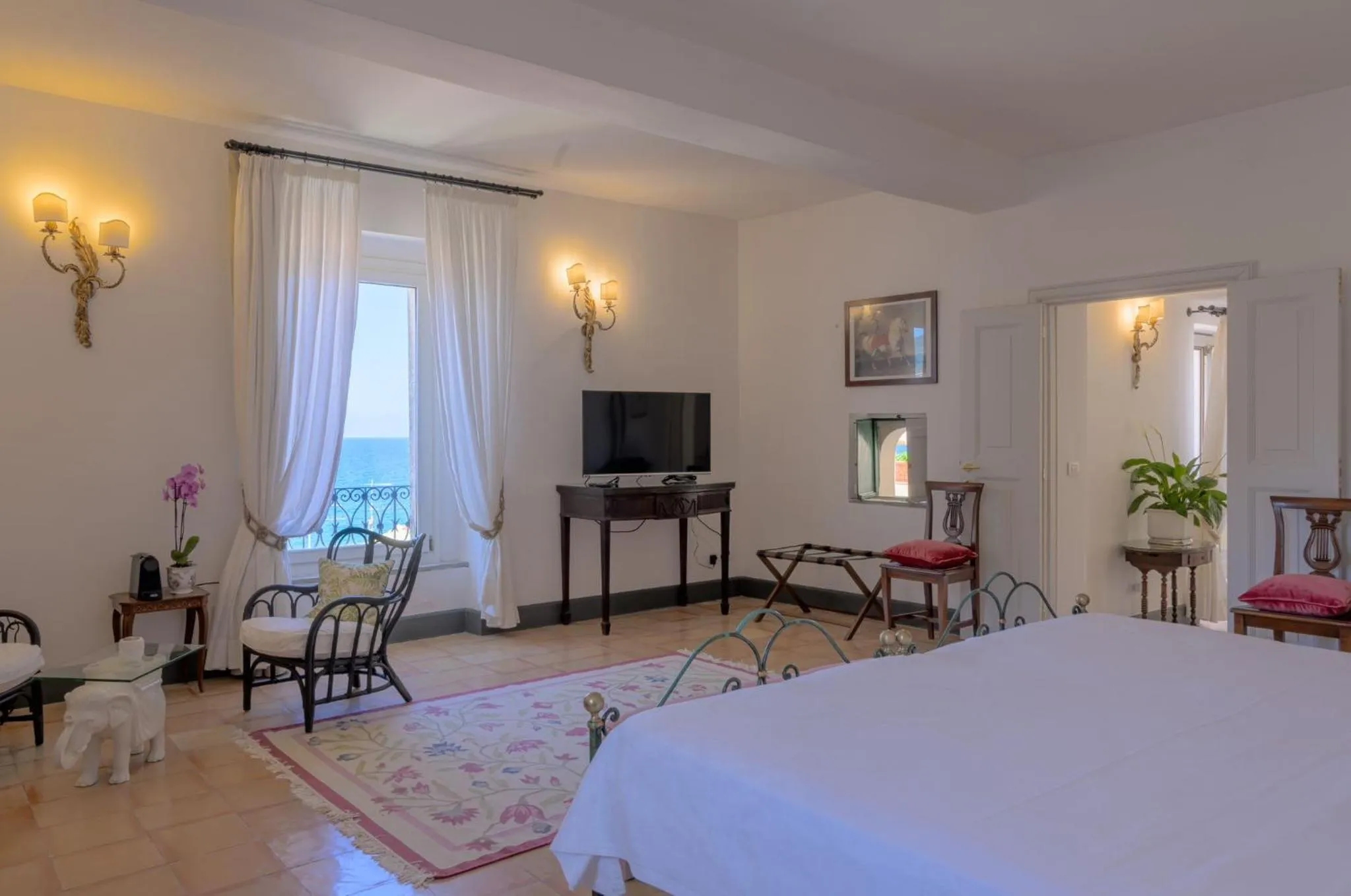 Bedroom, Bed in Palazzo Belmonte