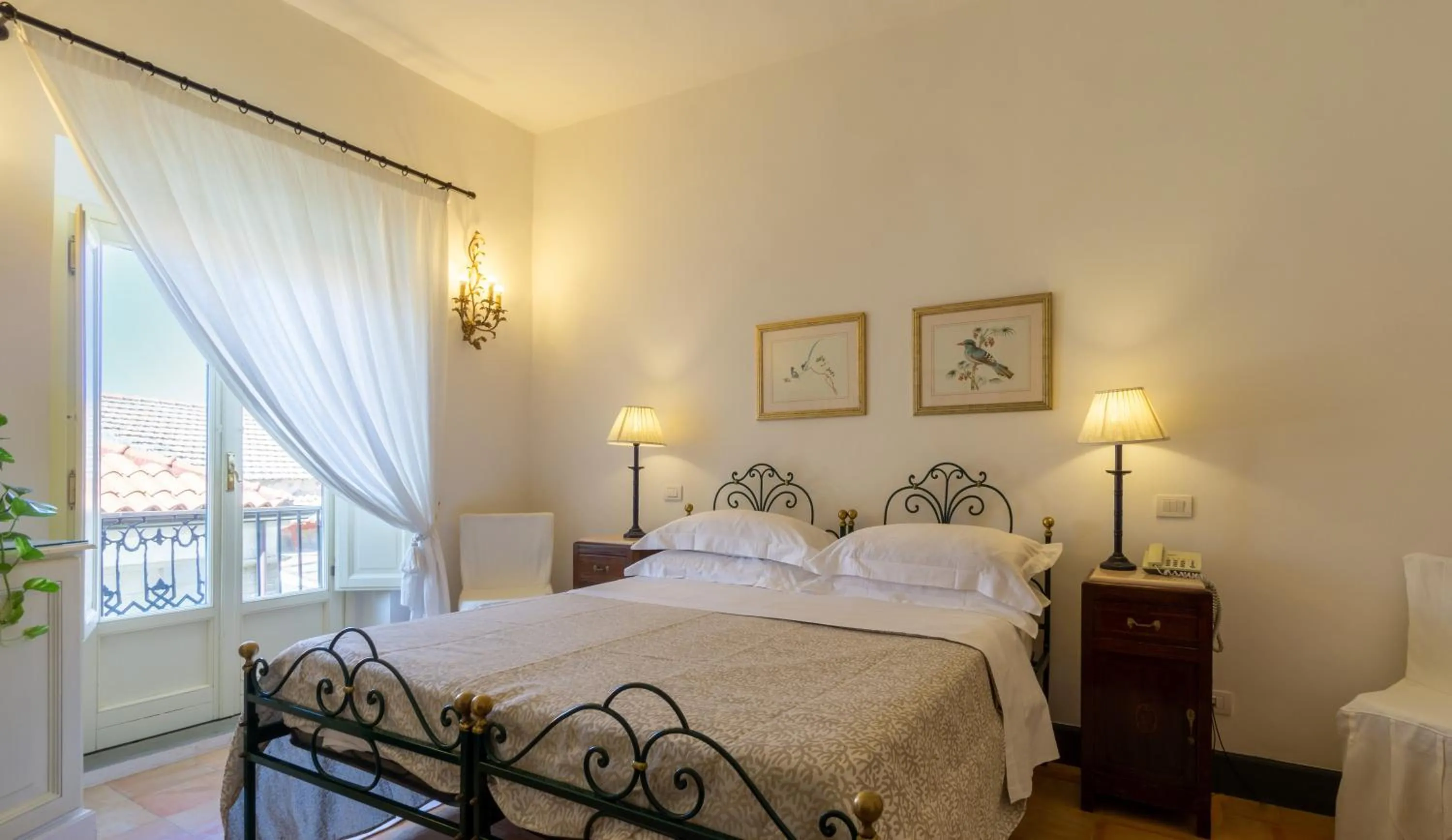 Bedroom, Bed in Palazzo Belmonte