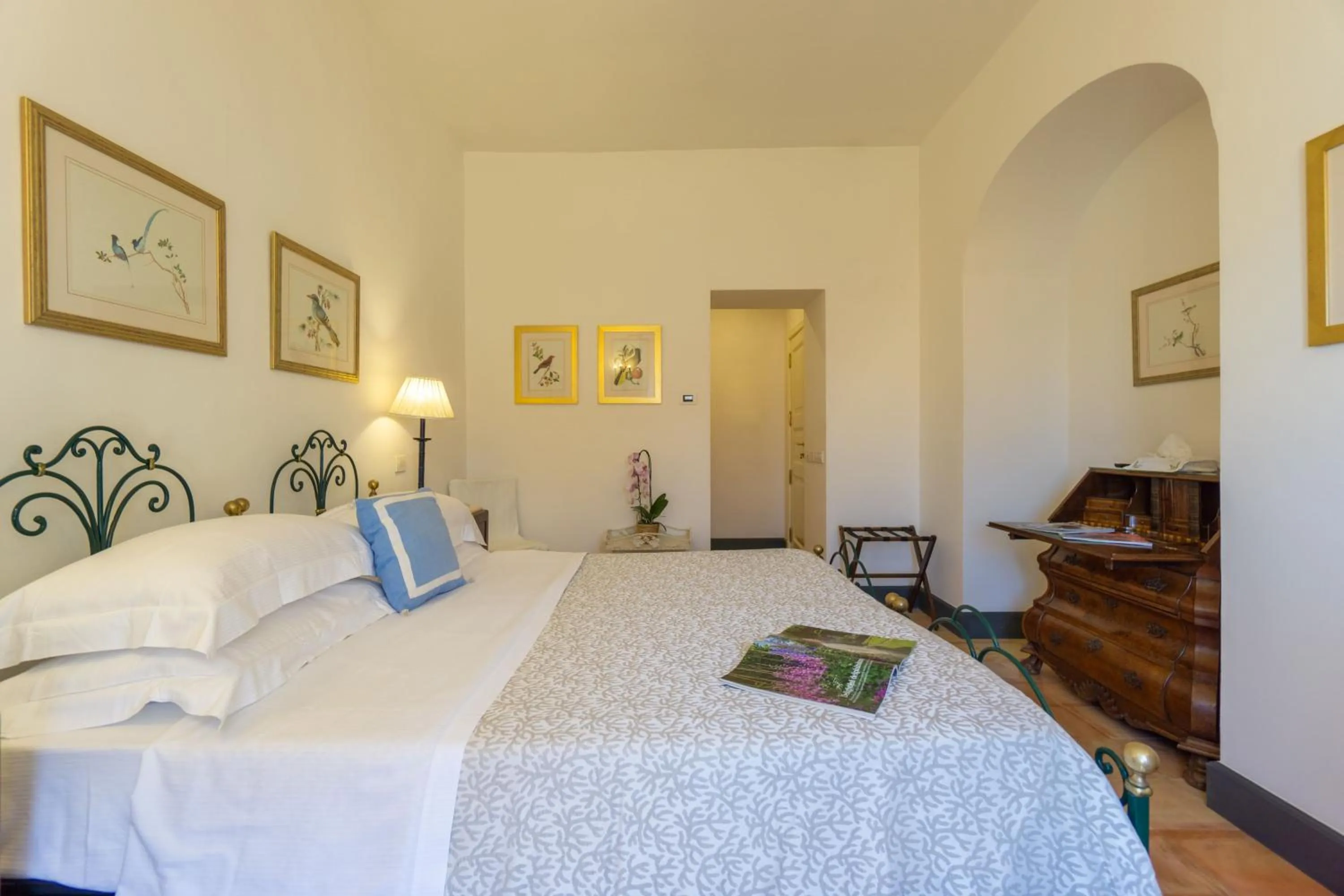 Bed in Palazzo Belmonte