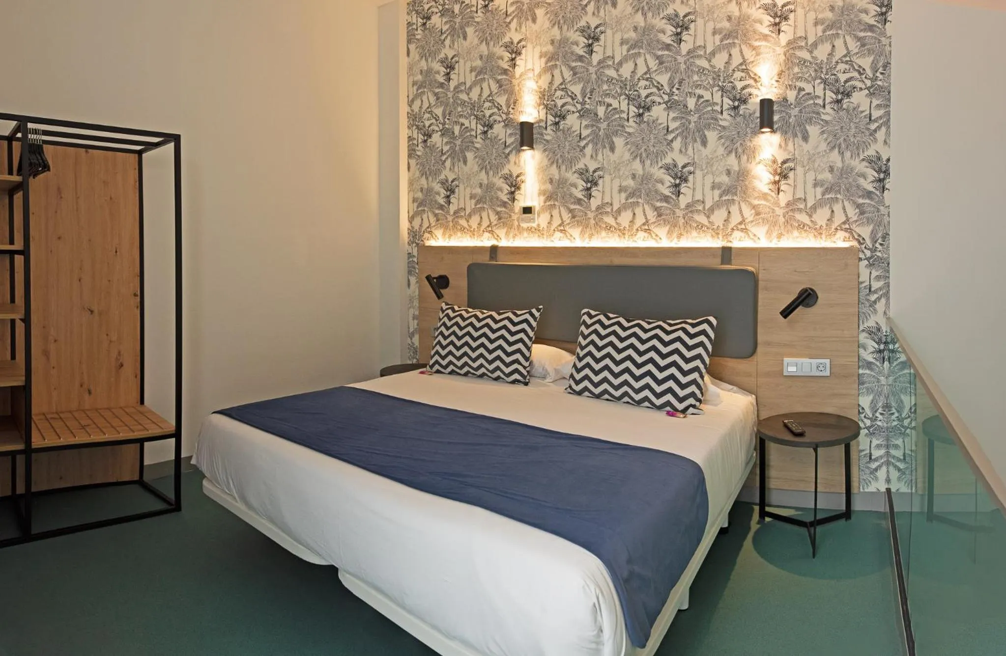 Bed in RK Farallón Canteras