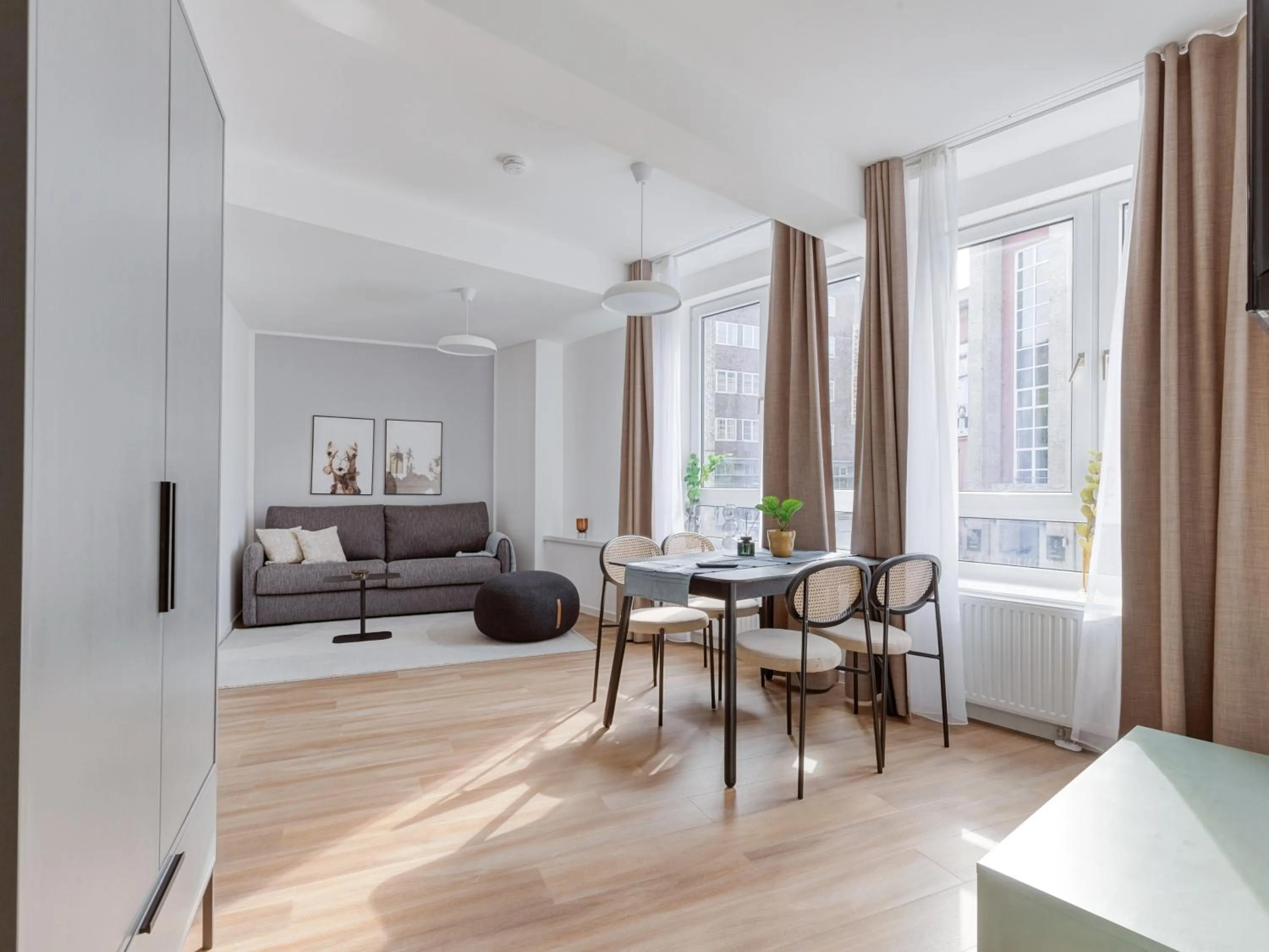 Seating area in Limehome Essen Kettwiger Straße