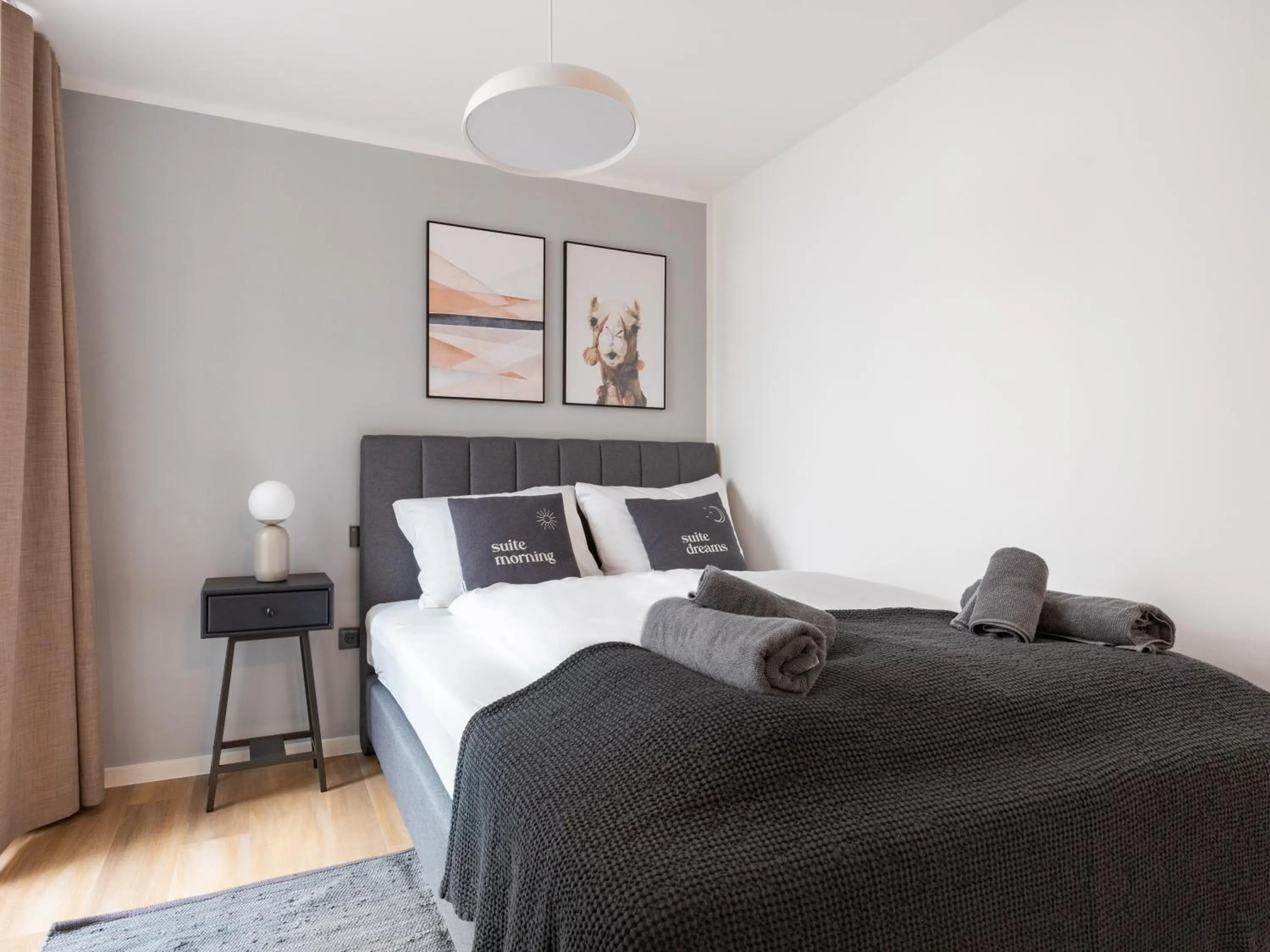 Bed in Limehome Essen Kettwiger Straße