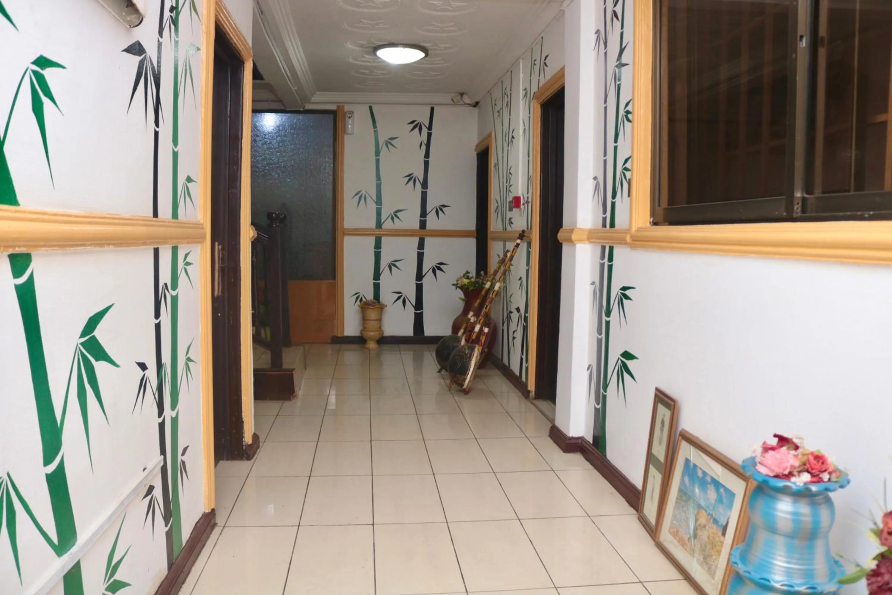 Floor plan in Airport Side Hotel