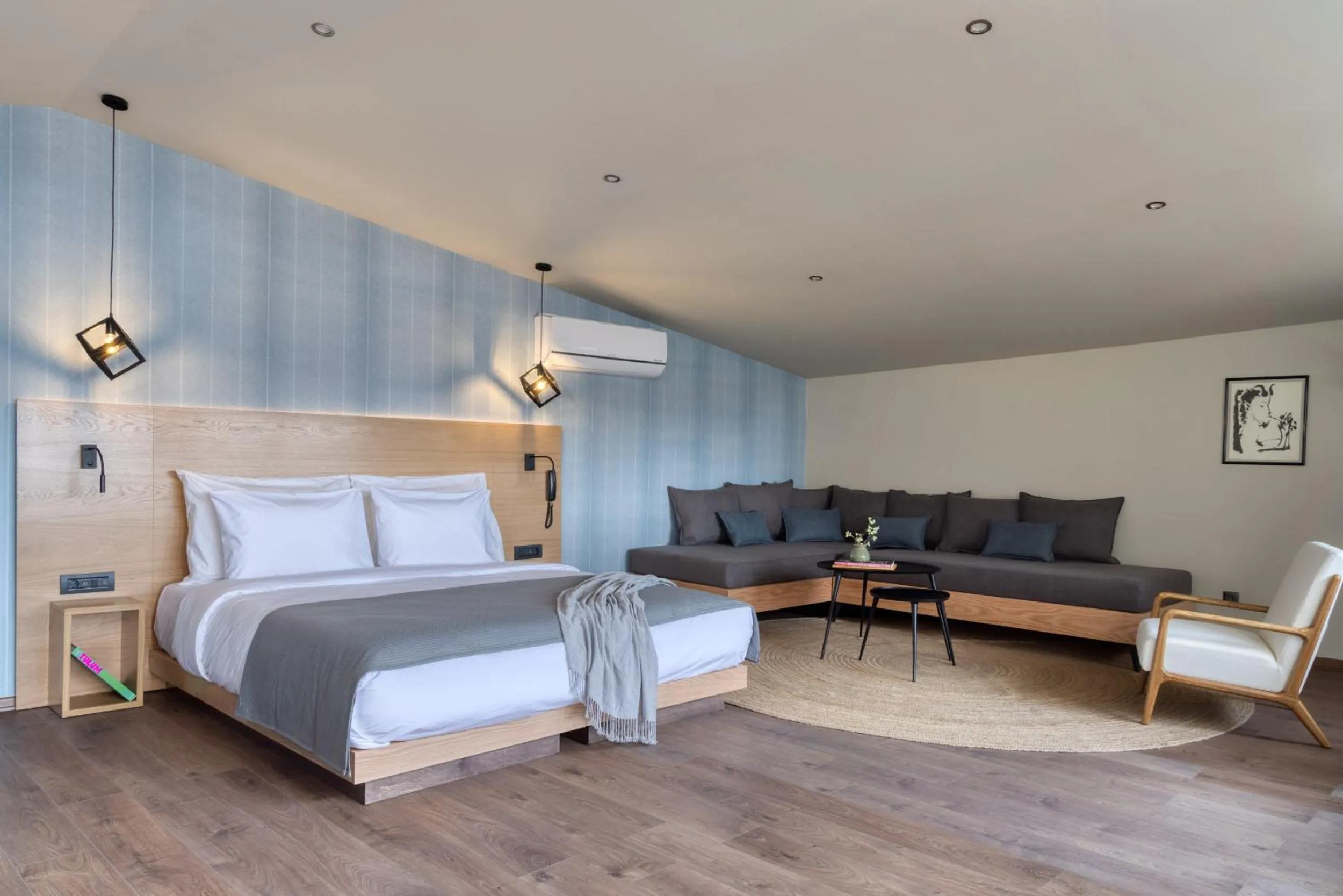 Bed in Arcade Hotel Athens