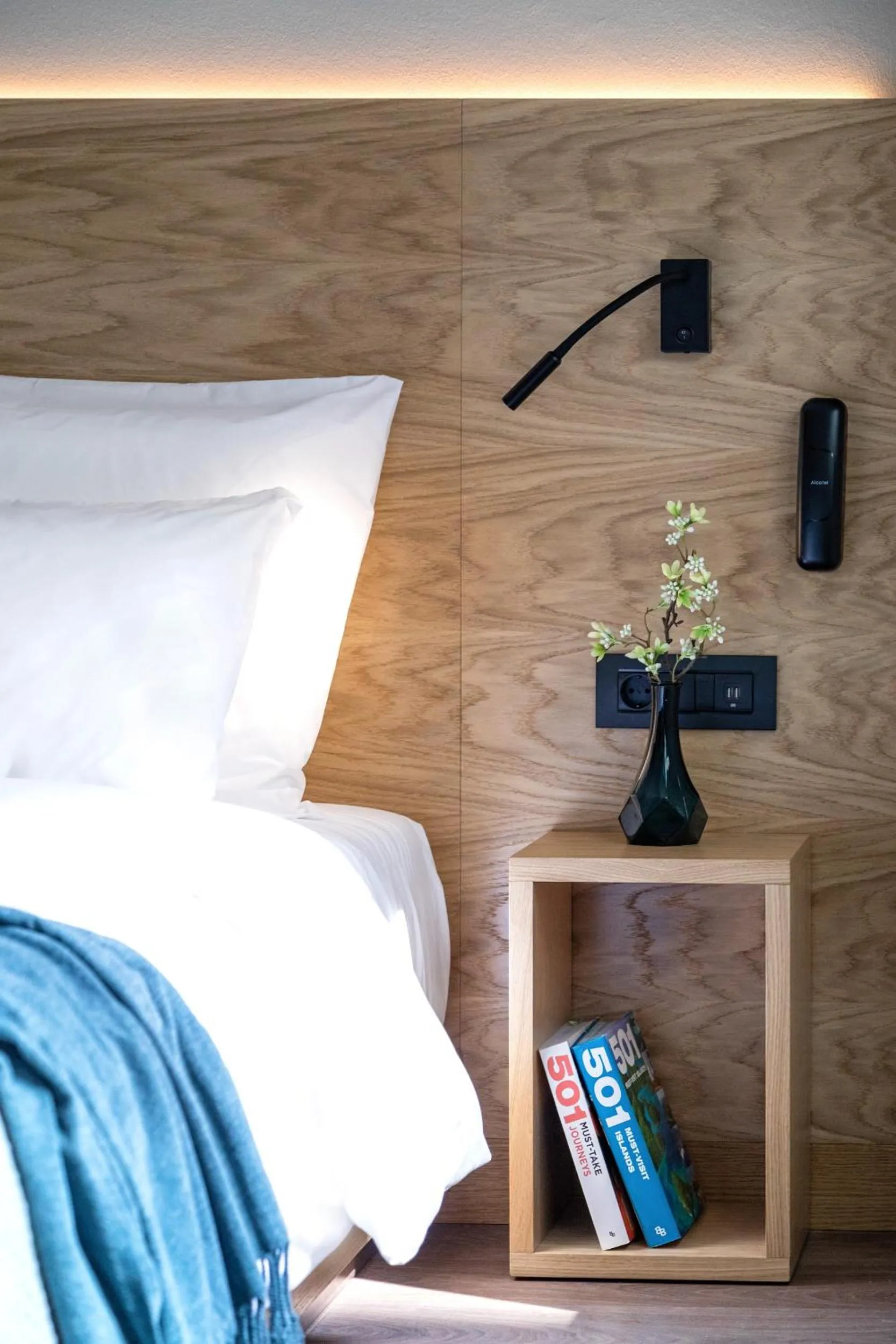 Bed in Arcade Hotel Athens