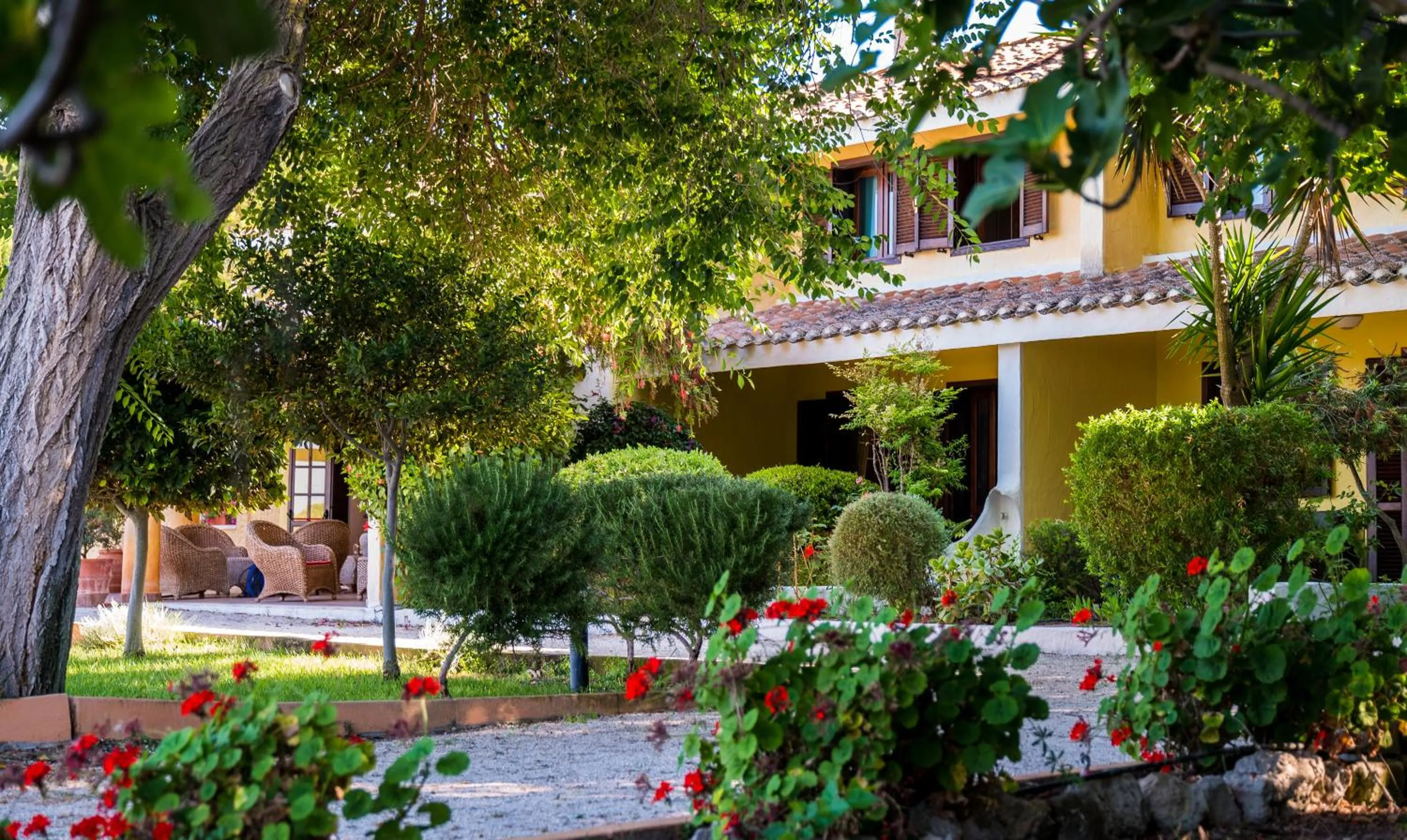 Property building in Is Benas Country Lodge