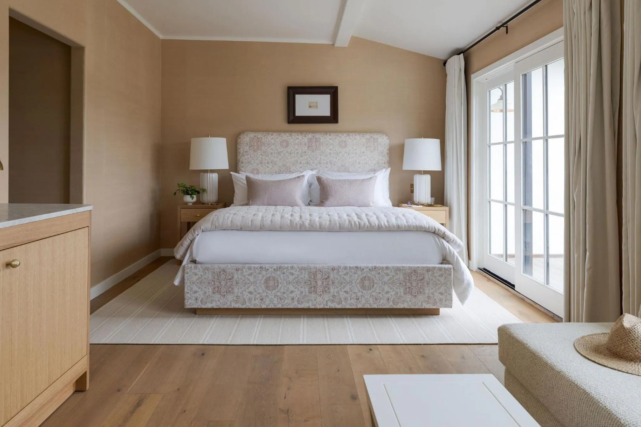 Bed in Villa Mara Carmel