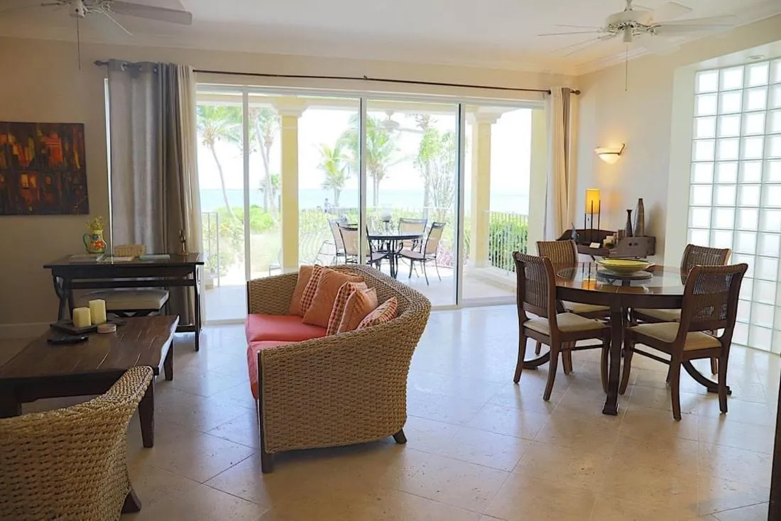 Villa Renaissance Grace Bay