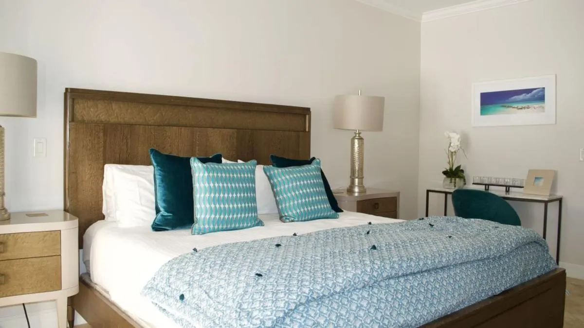 Bed in Villa Renaissance Grace Bay