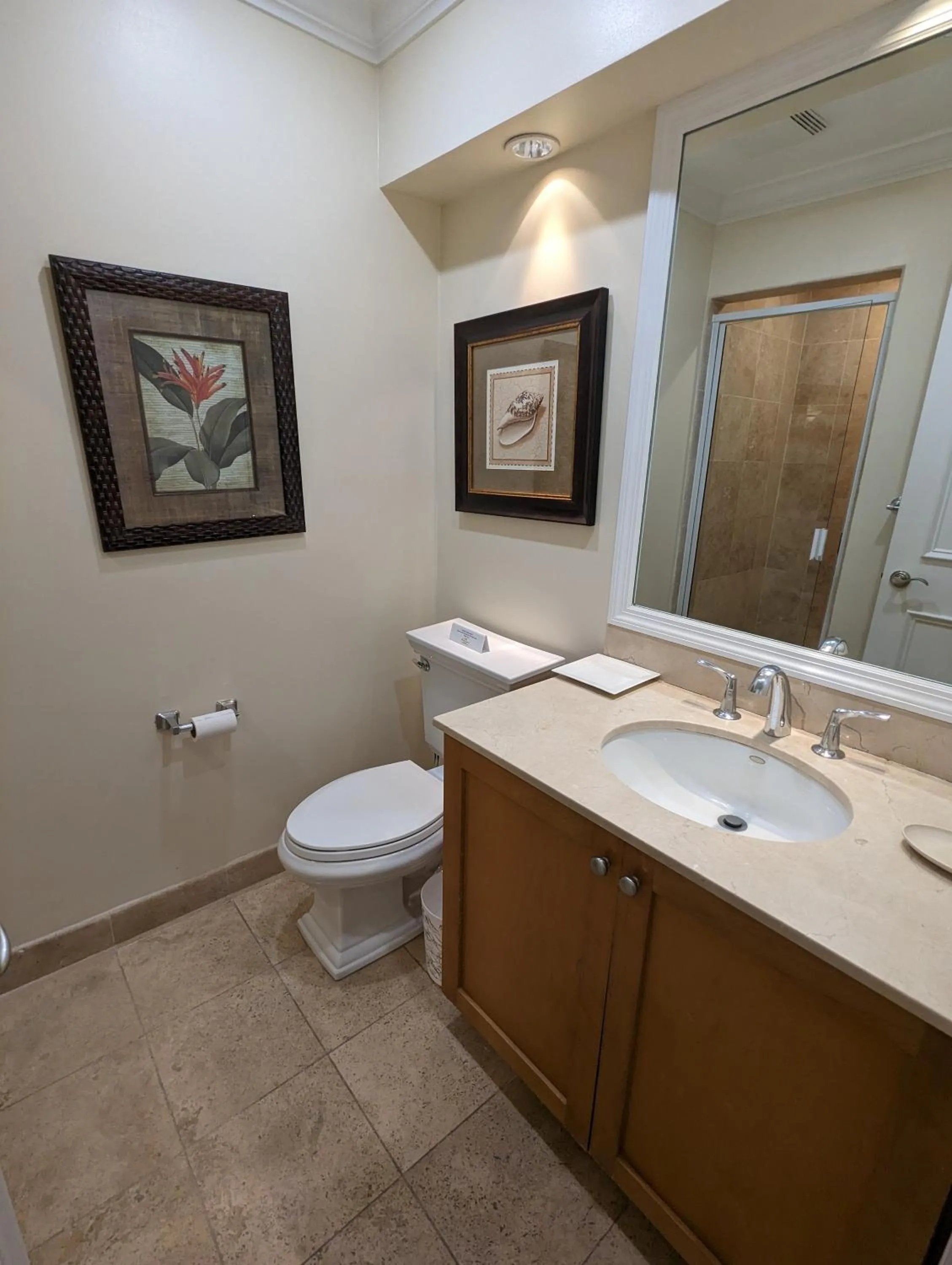 Shower in Villa Renaissance Grace Bay