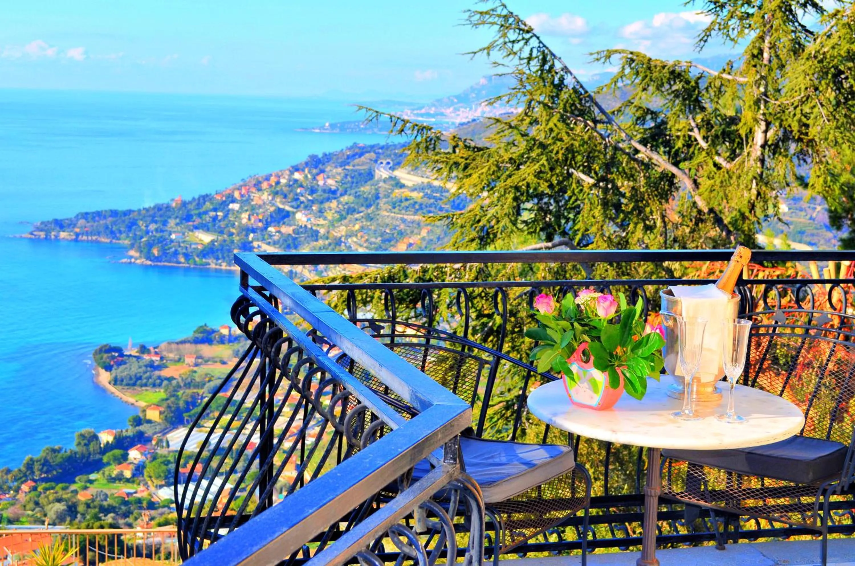 Balcony/Terrace in La Riserva di Castel d'Appio- Charme & Relax