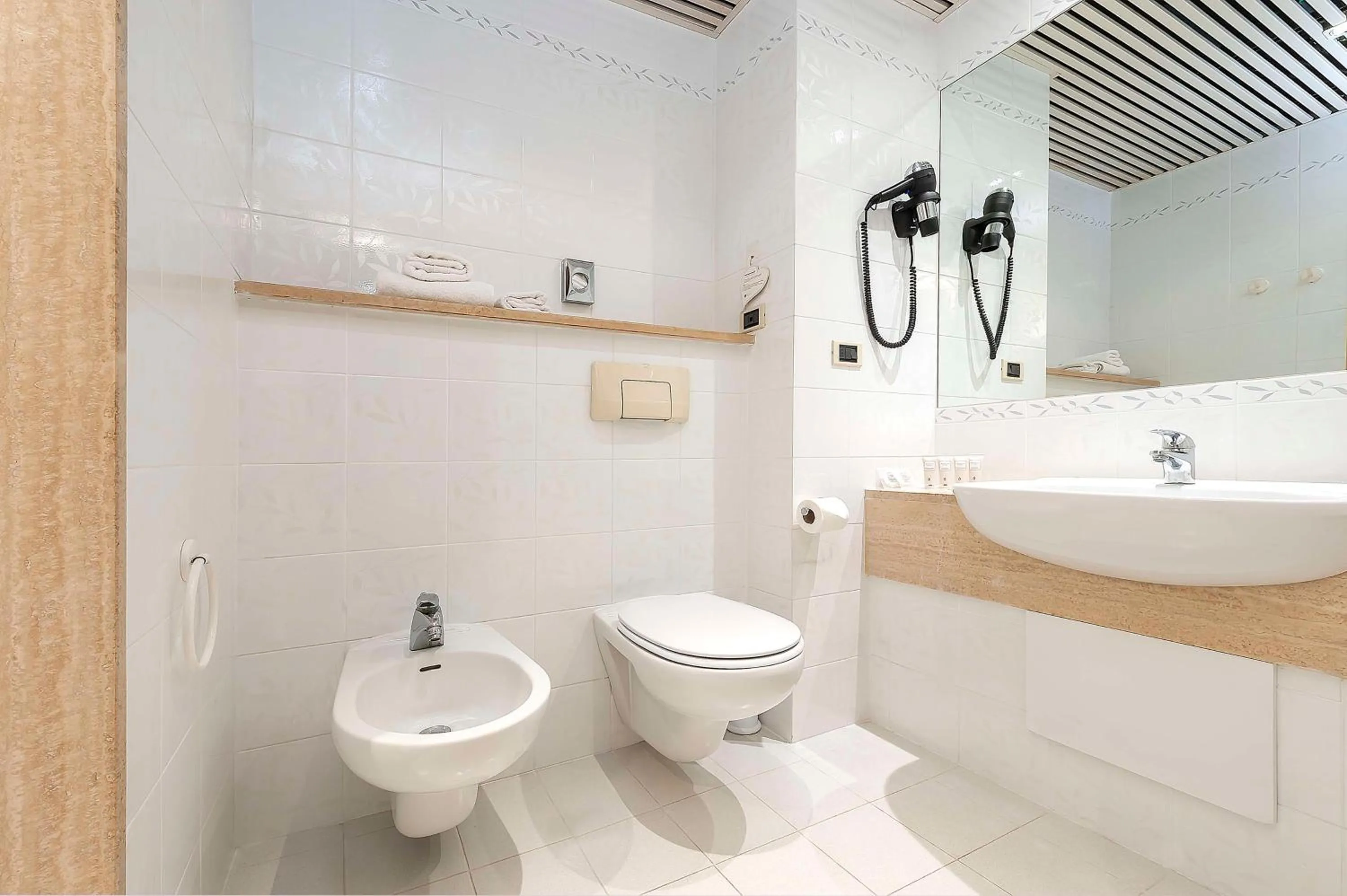 Bathroom in Best Western Hotel Quattrotorri