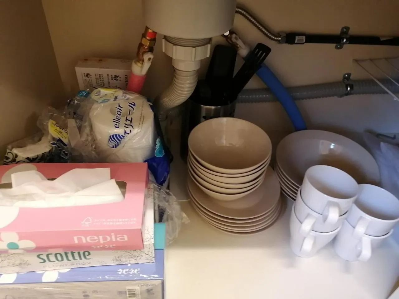 Kitchen or kitchenette in Ozawa Building